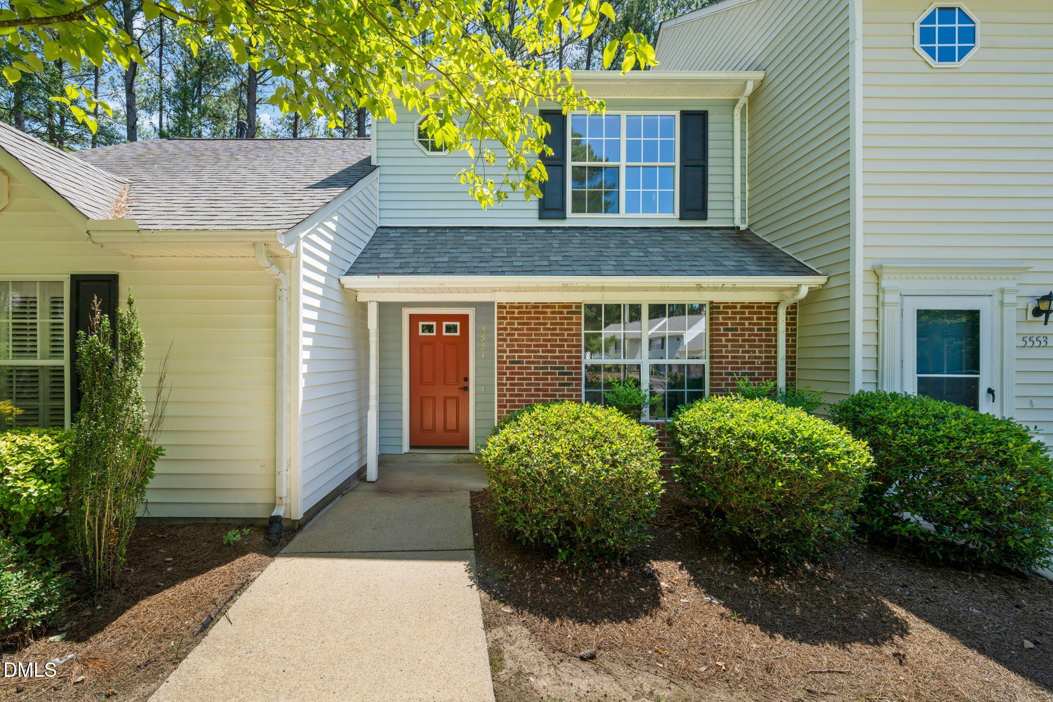 5551 Fieldcross Court Property Photo 9
