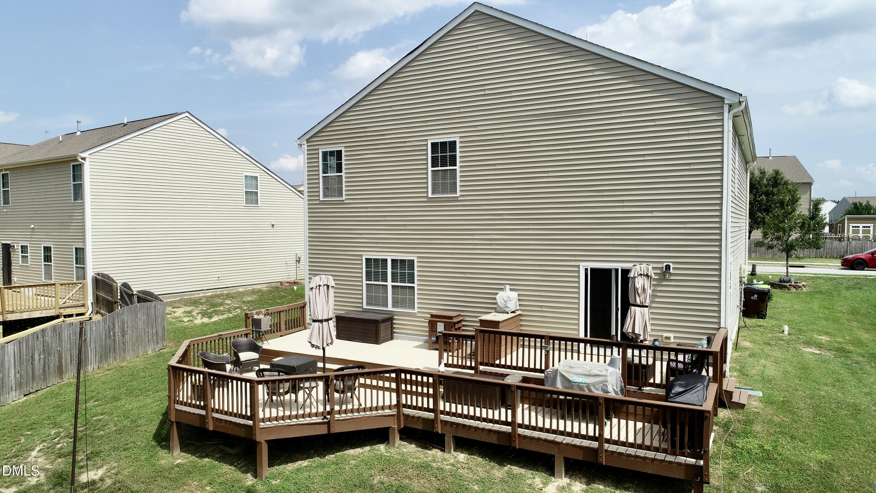 6617 Osprey Landing Drive Property Photo 8