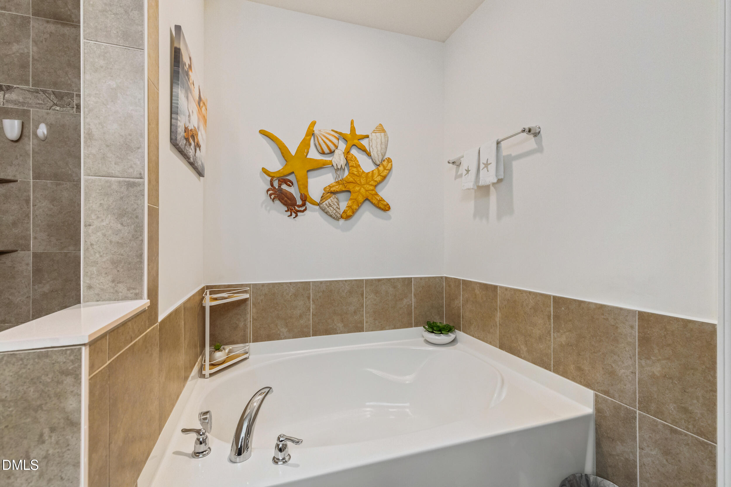 6617 Osprey Landing Drive Property Photo 15