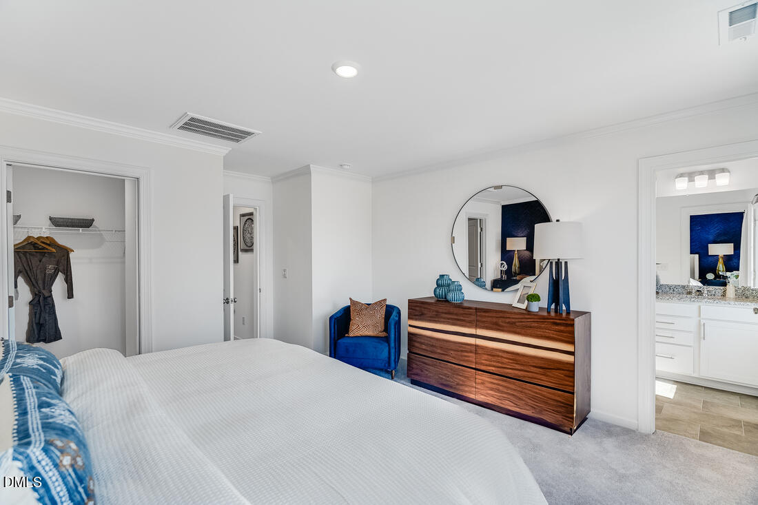 584 Macmillan Way Property Photo 15