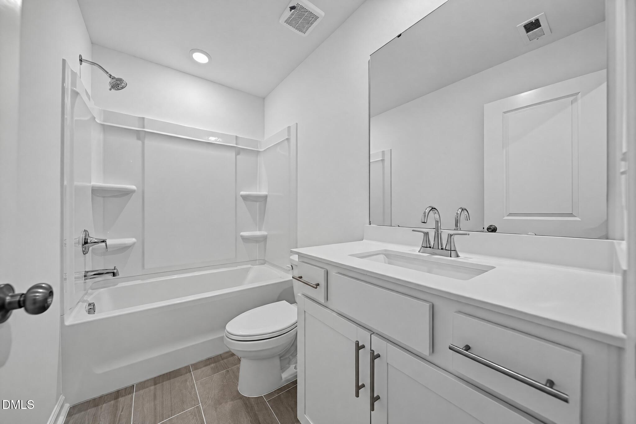 5300 Cayden Cove Drive Property Photo 21