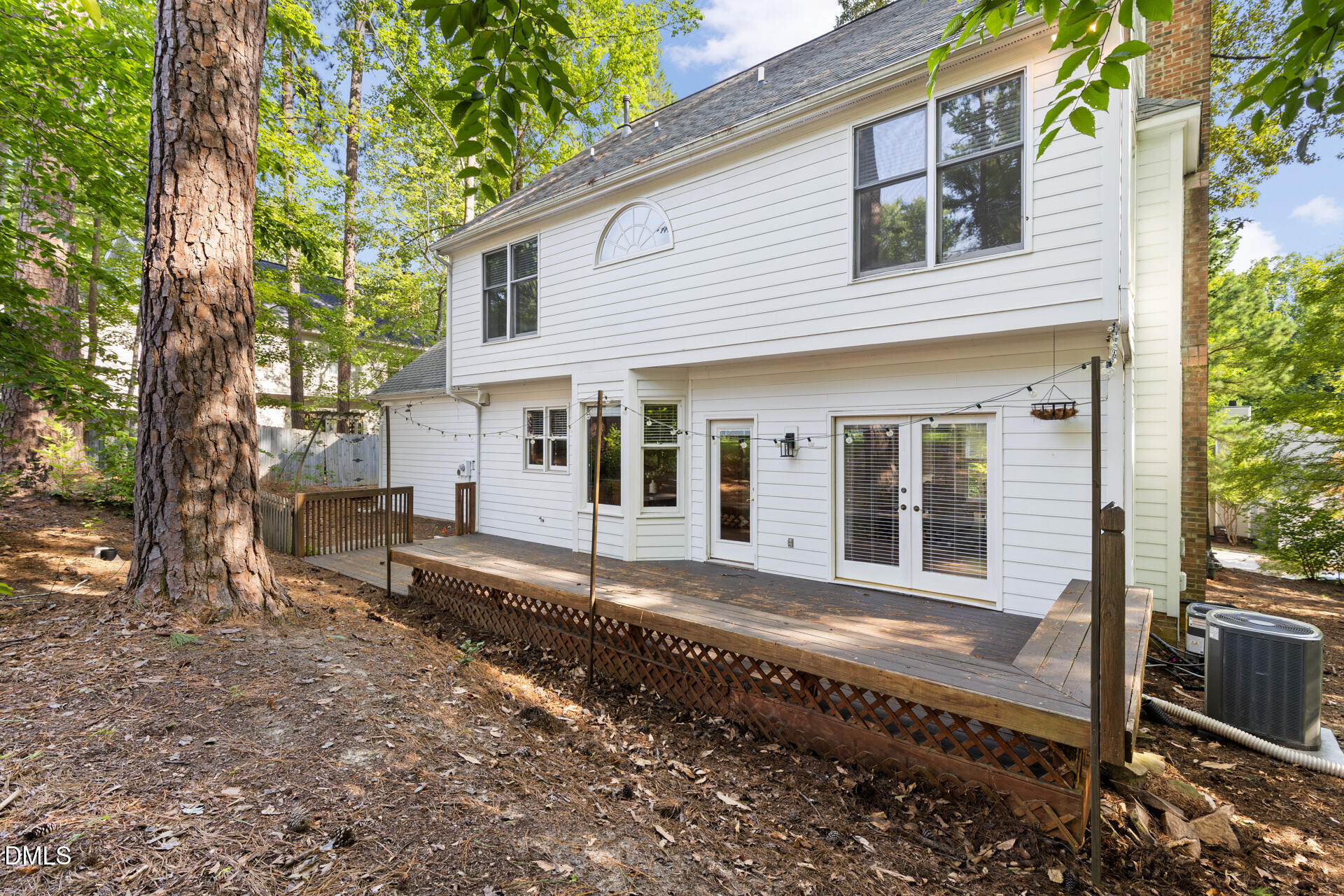 2204 Meade Lane Property Photo 43