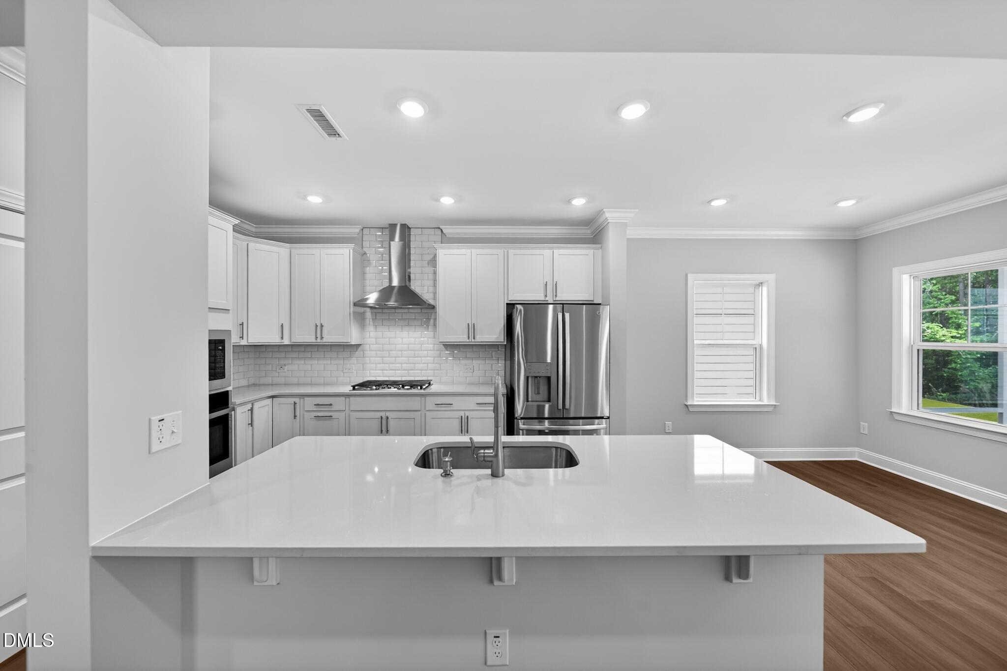 1028 Hidden Beach Drive Property Photo 3