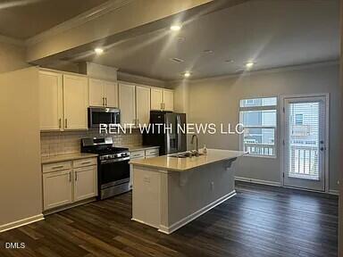 308 Leland Crest Drive Property Photo 2