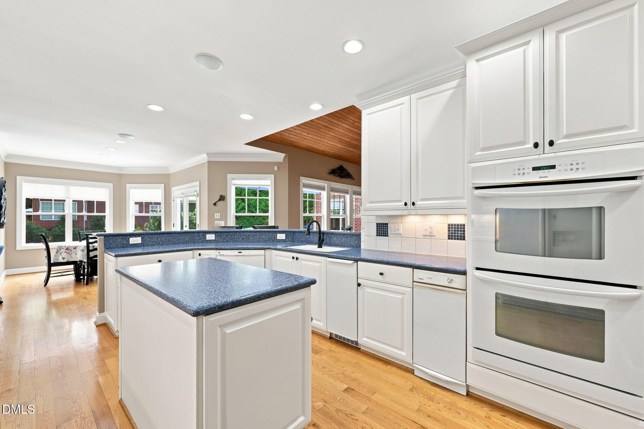 1201 Shining Water Lane Property Photo 25
