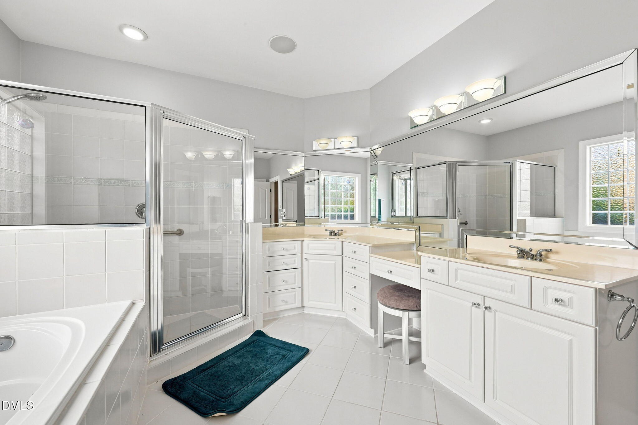 1201 Shining Water Lane Property Photo 35
