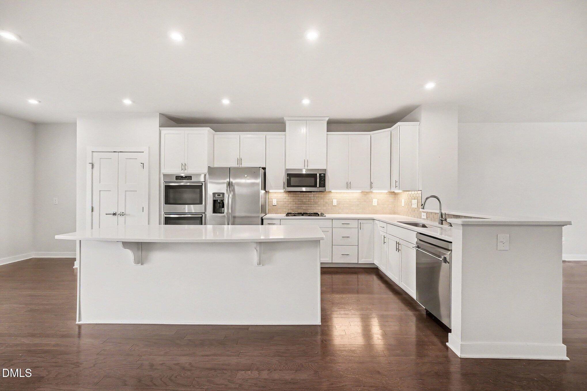 1109 Tender Drive Property Photo 3