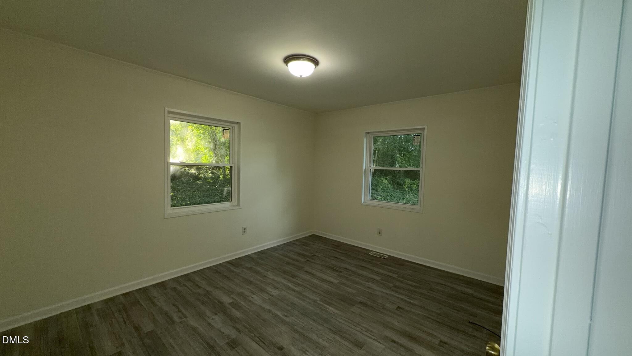 220 Poplar Street Property Photo 4