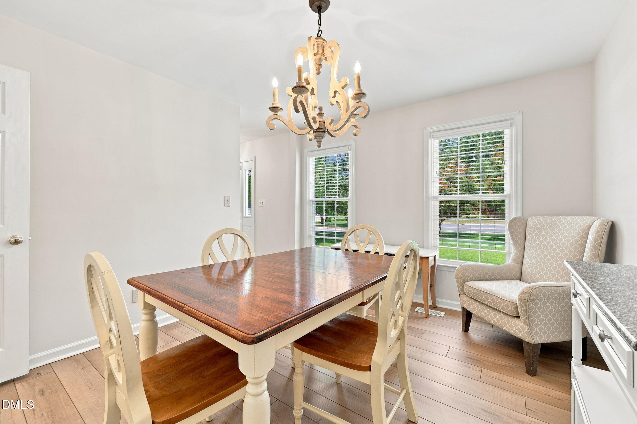 400 Thorndale Drive Property Photo 23
