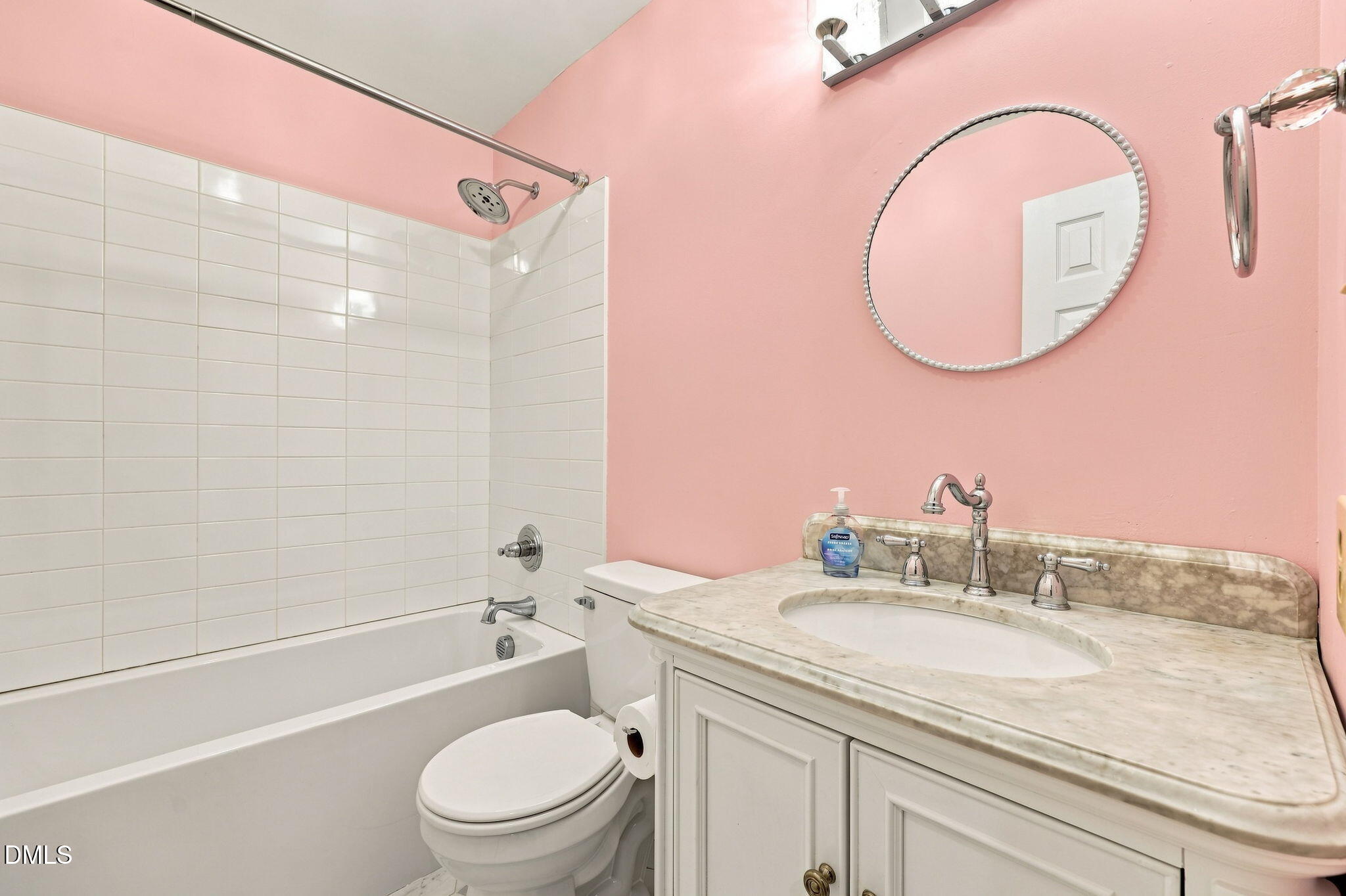 400 Thorndale Drive Property Photo 30