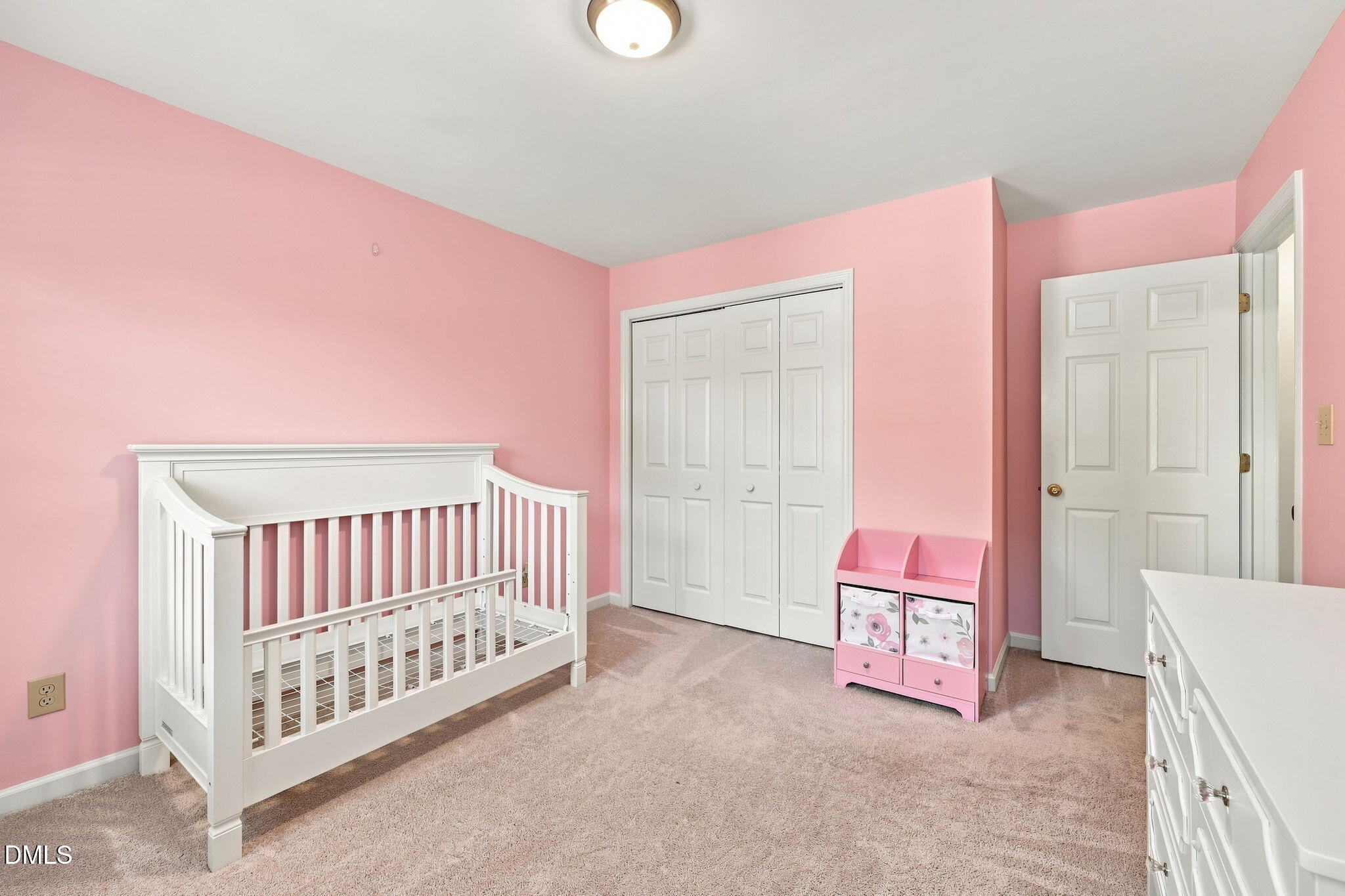 400 Thorndale Drive Property Photo 32