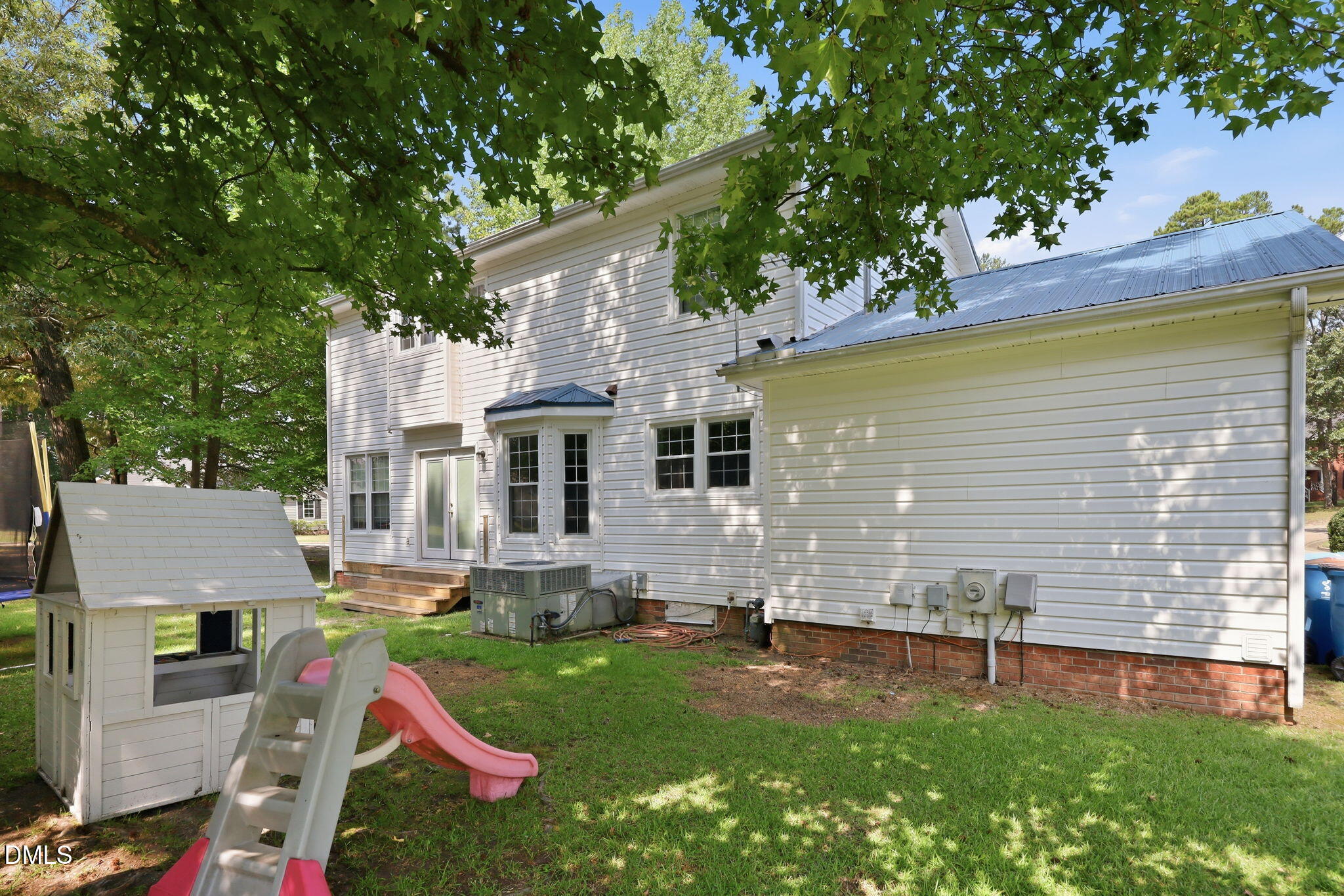 400 Thorndale Drive Property Photo 36