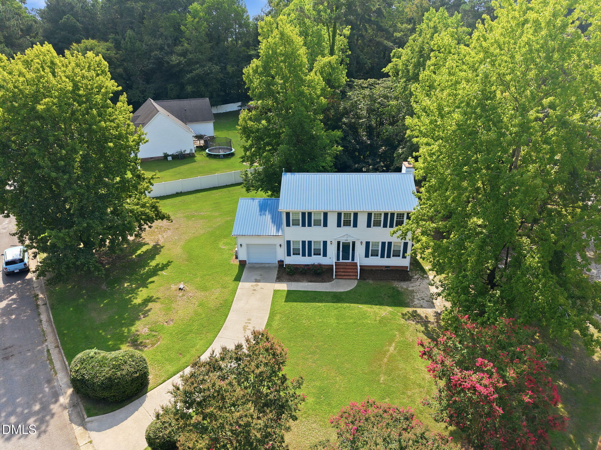 400 Thorndale Drive Property Photo 46