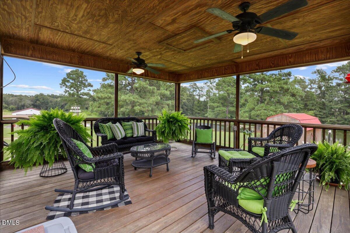 2205 Thompson Road Property Photo 29