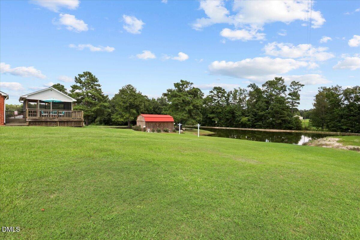 2205 Thompson Road Property Photo 32