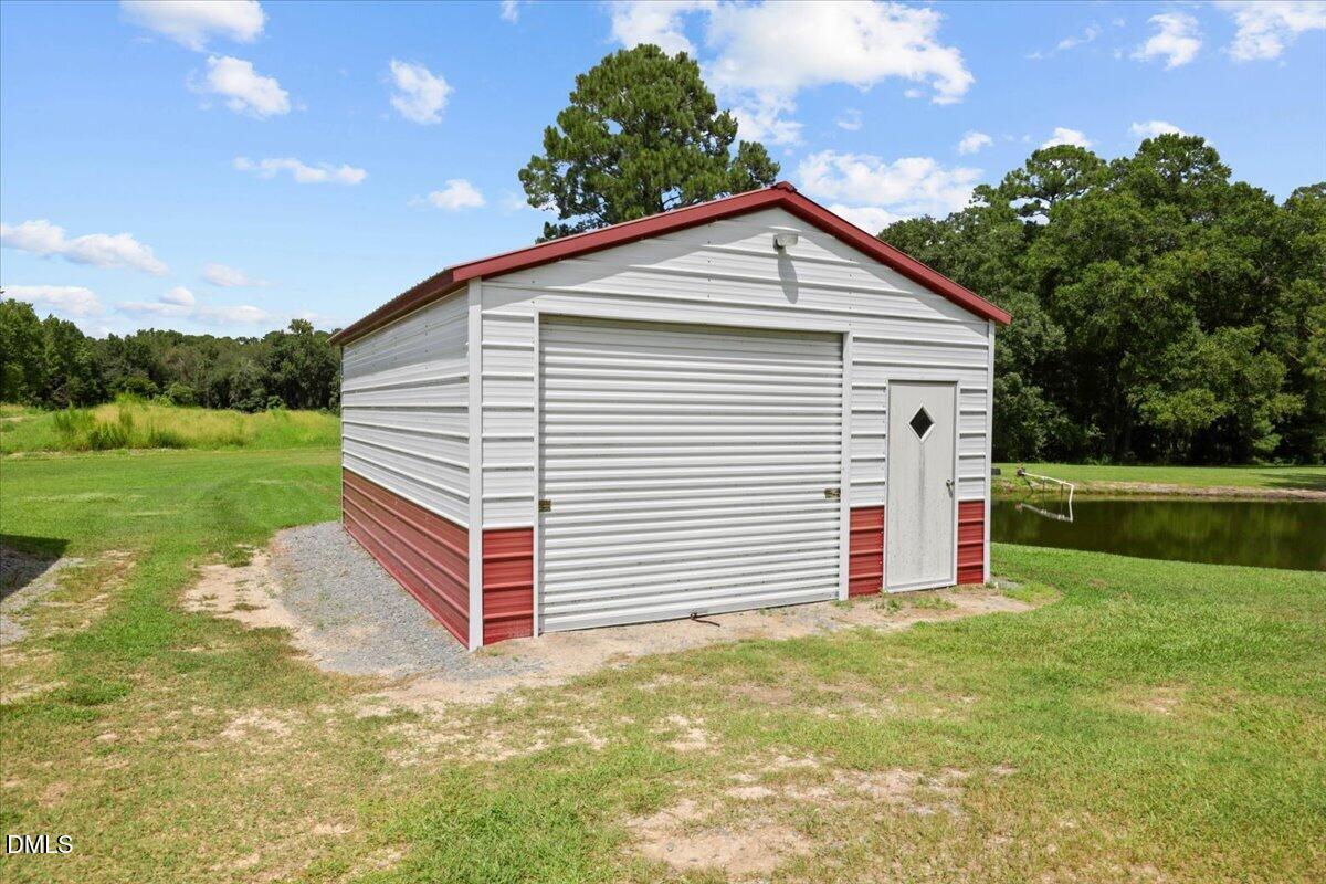 2205 Thompson Road Property Photo 36