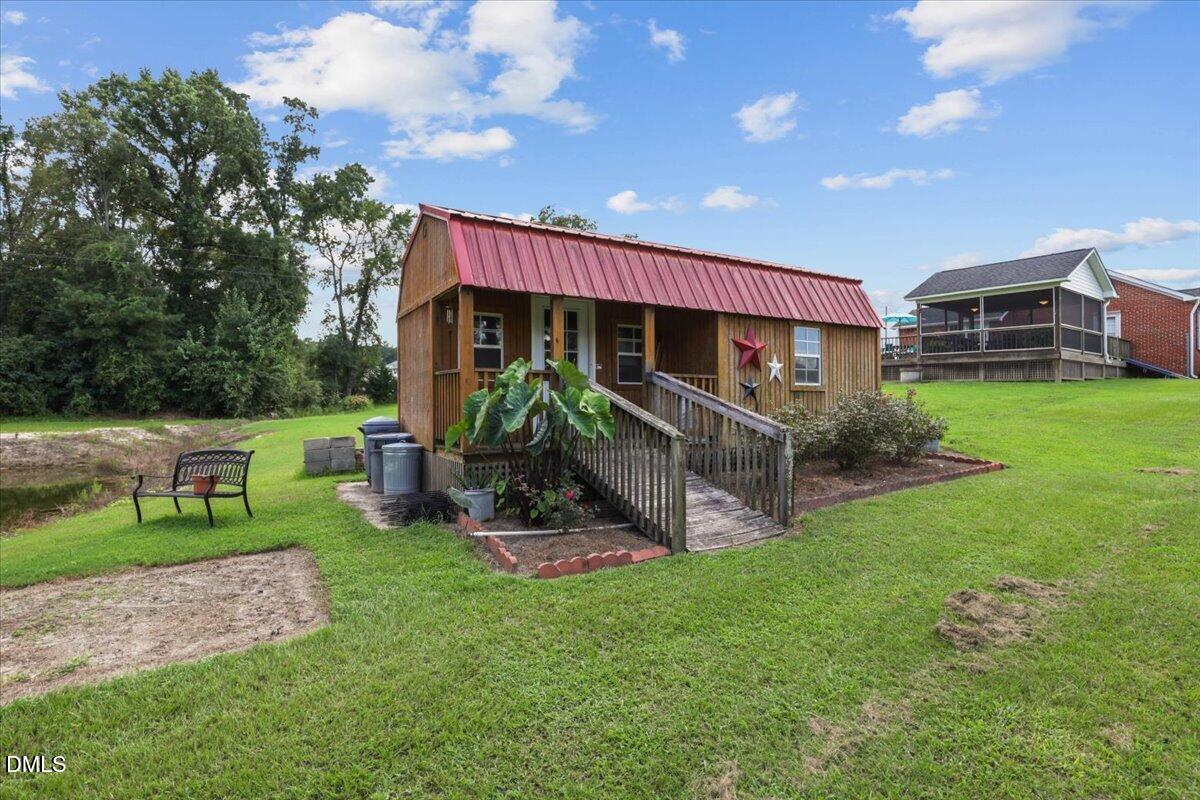 2205 Thompson Road Property Photo 39