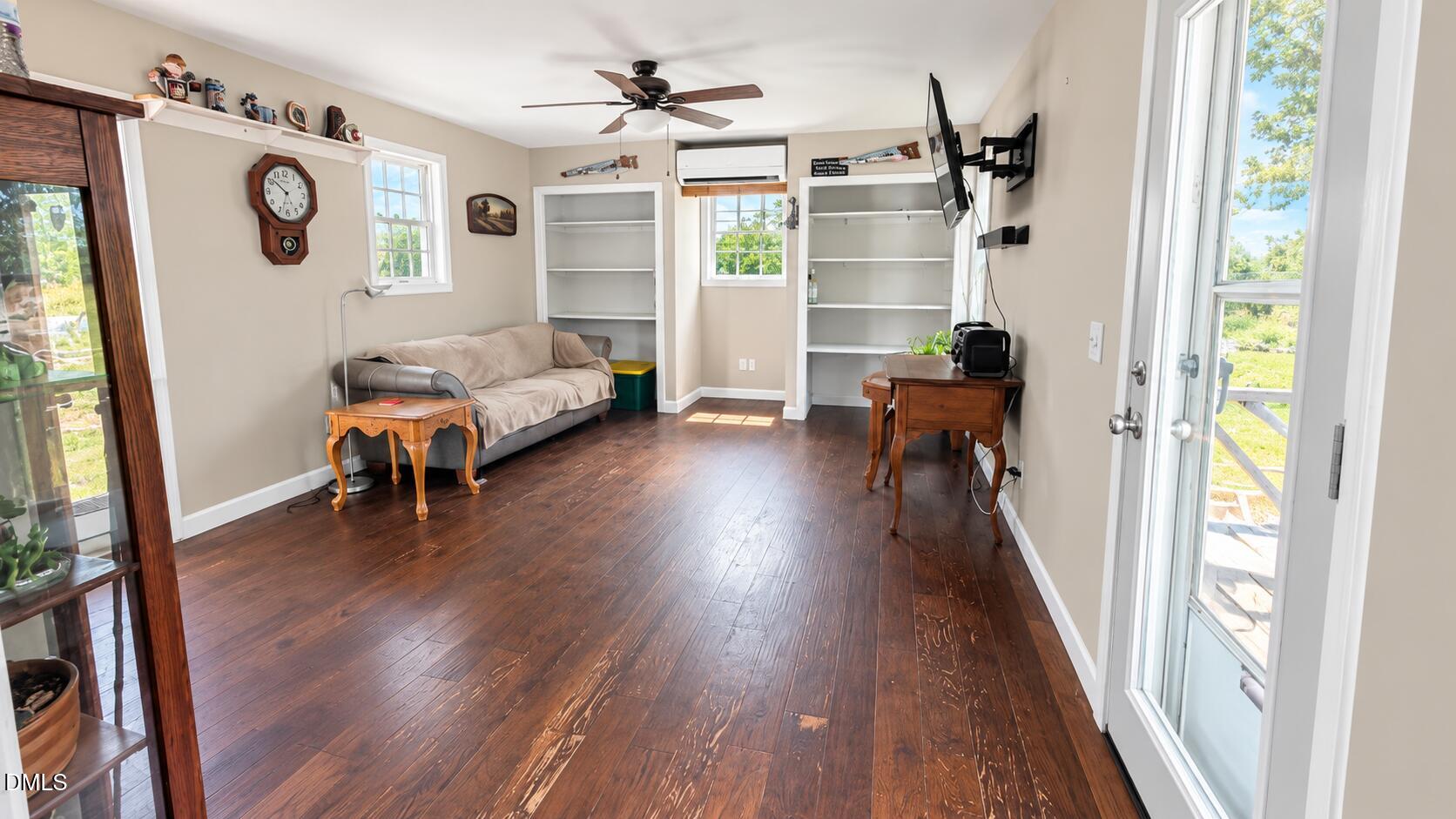 1226 Warren Road Property Photo 6