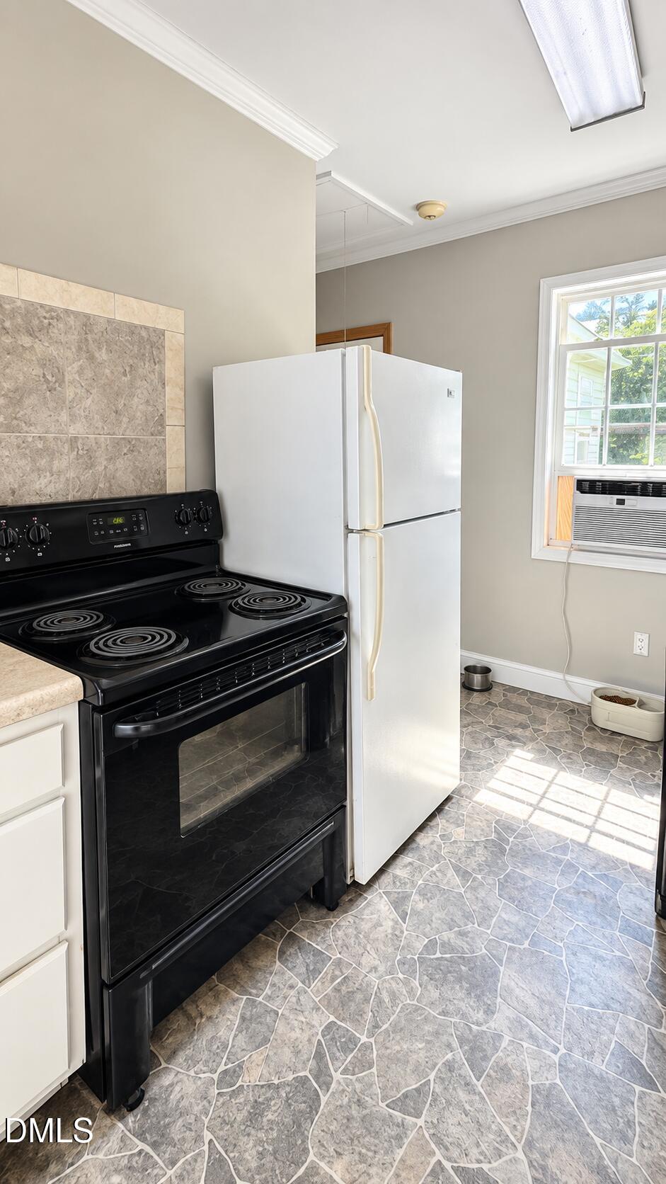 1226 Warren Road Property Photo 13