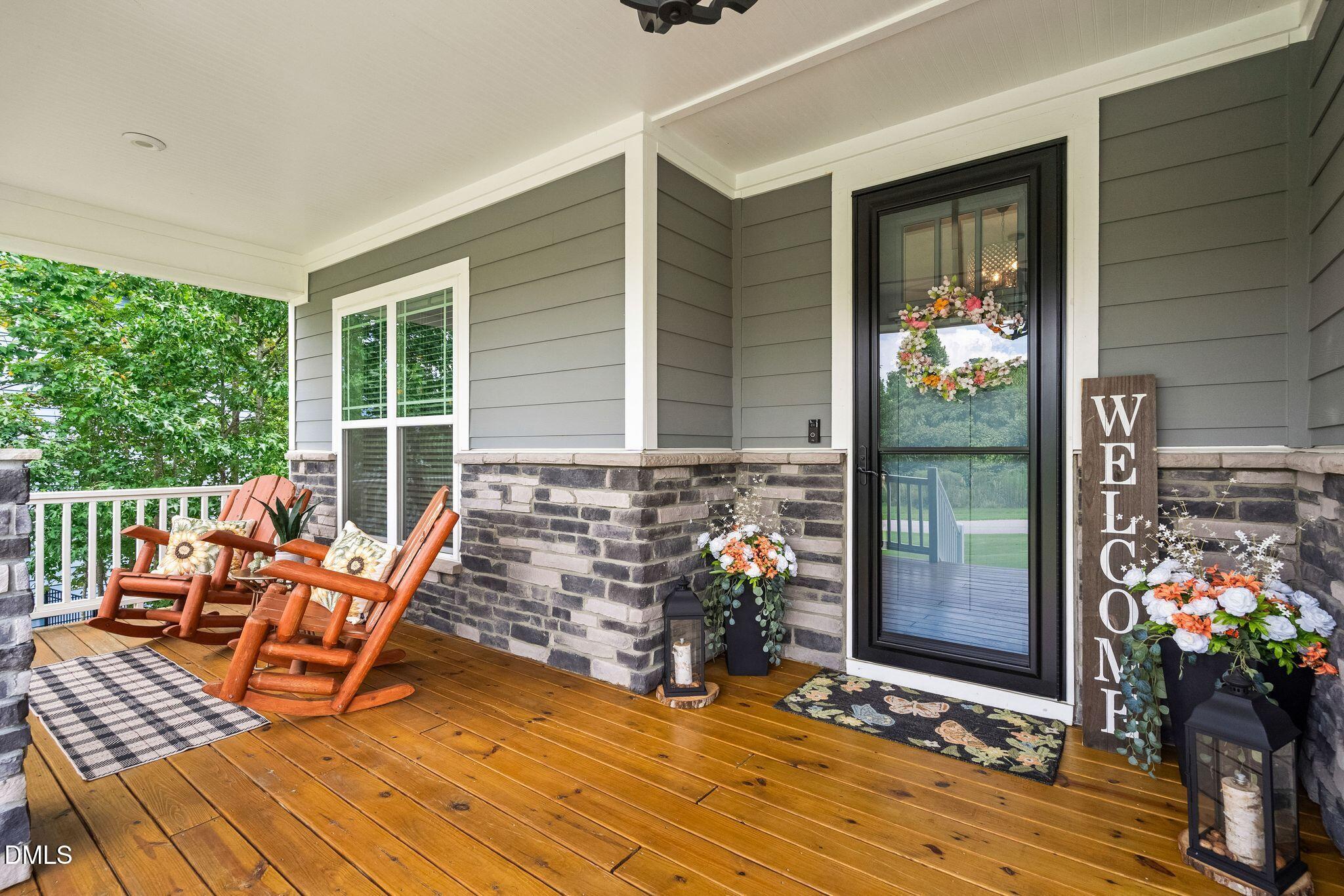 2113 Orchard Lake Drive Property Photo 5