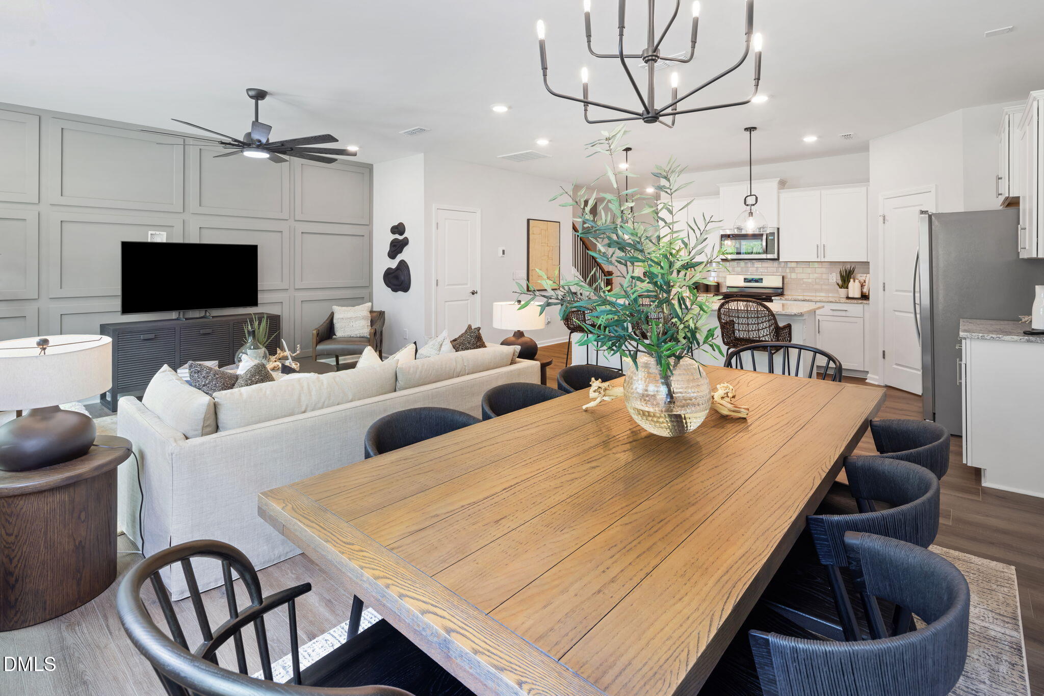 1616 Everton Avenue Property Photo 3