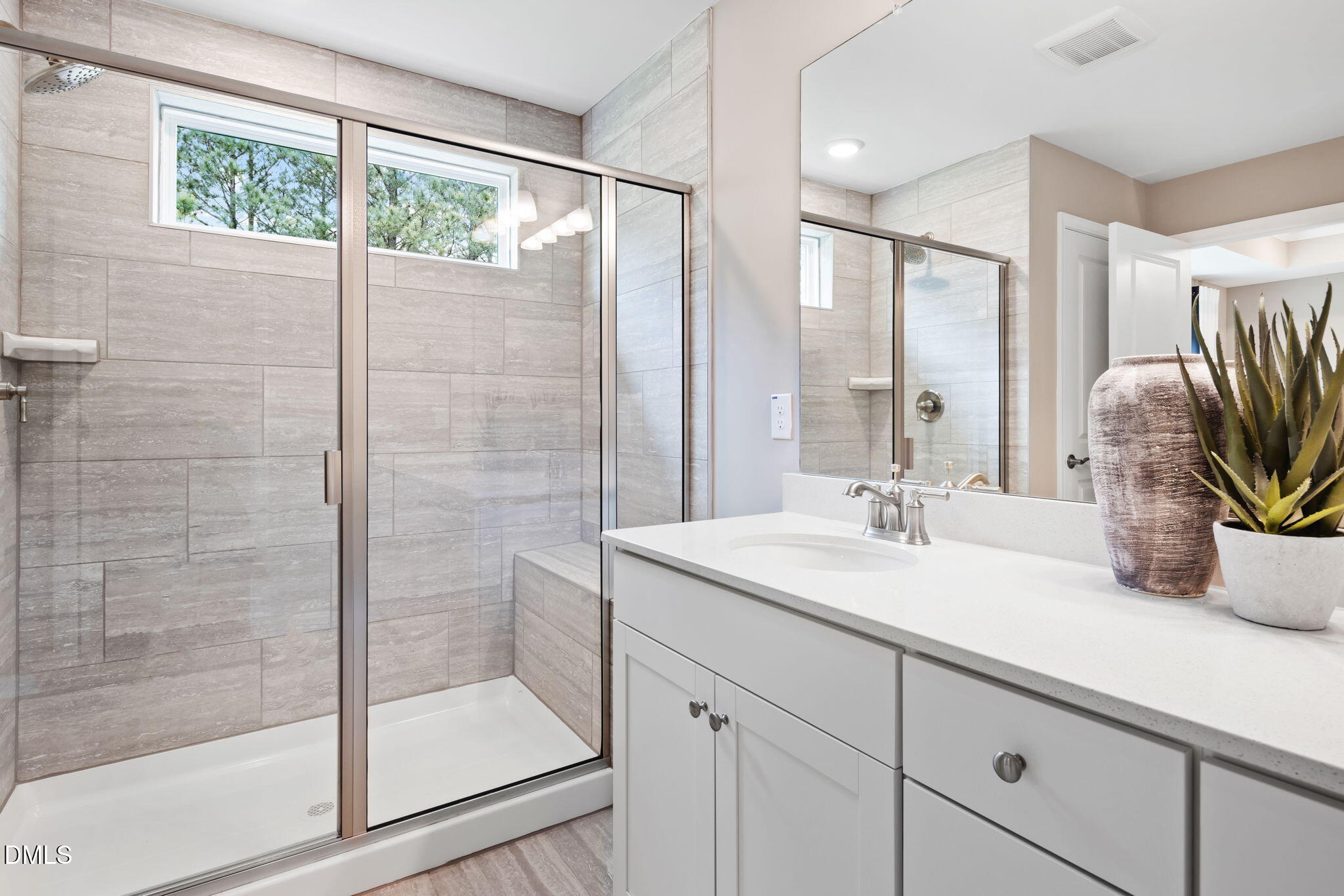 1616 Everton Avenue Property Photo 14