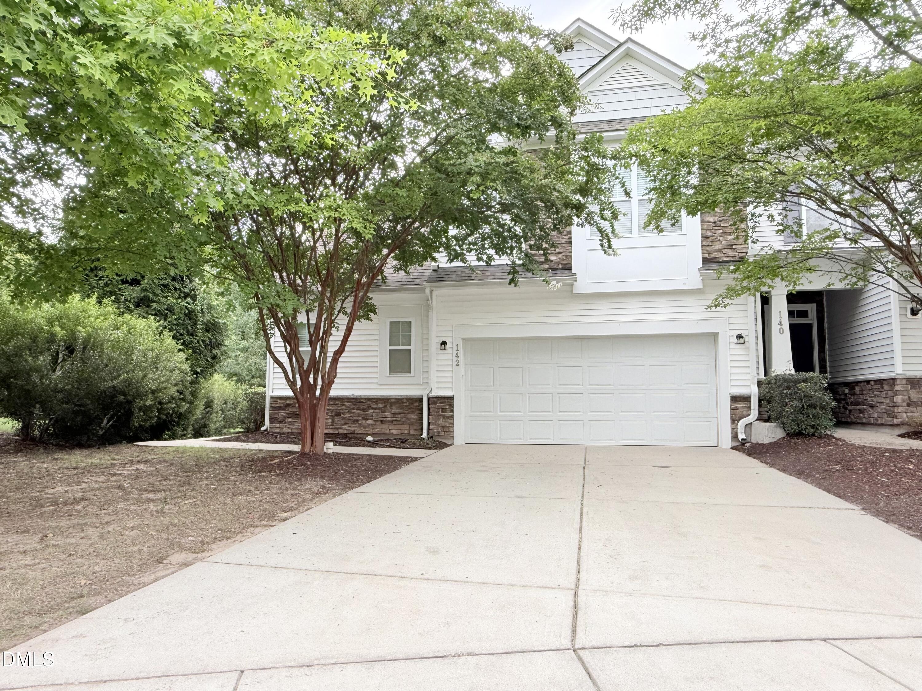 142 Skyros Loop Property Photo 1