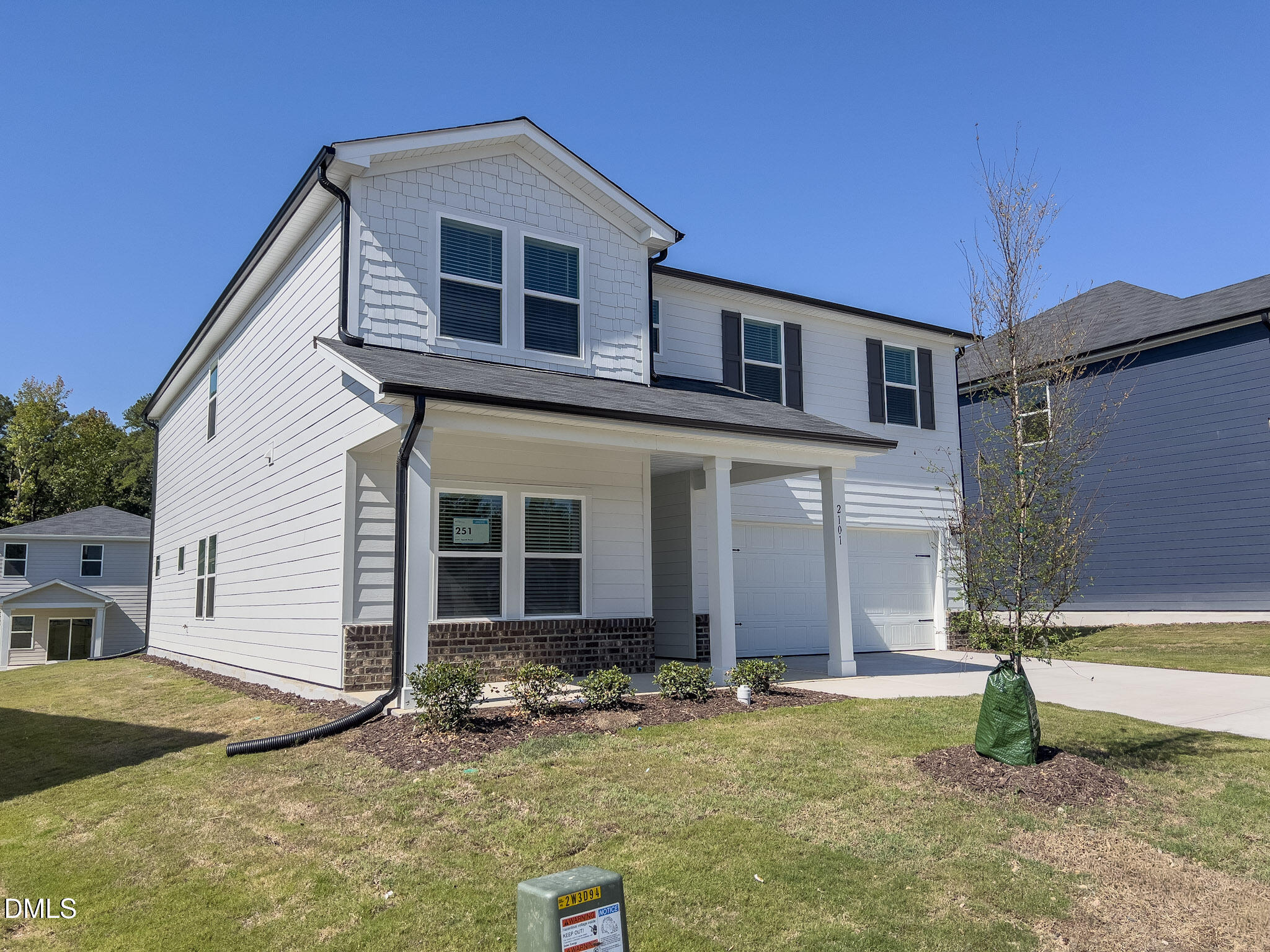 2101 Topsail Road Property Photo 2