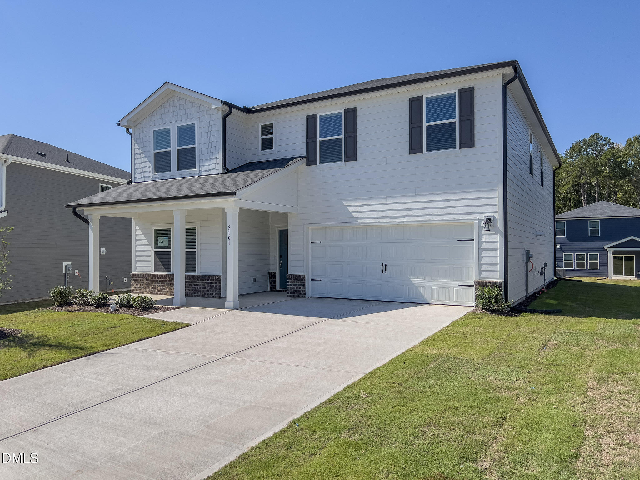 2101 Topsail Road Property Photo 3