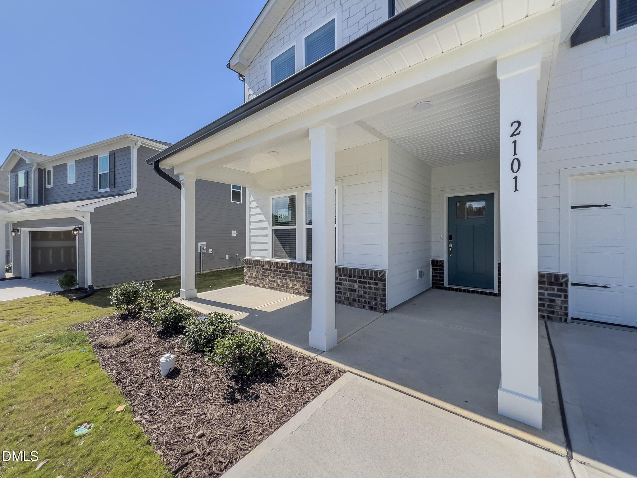 2101 Topsail Road Property Photo 4