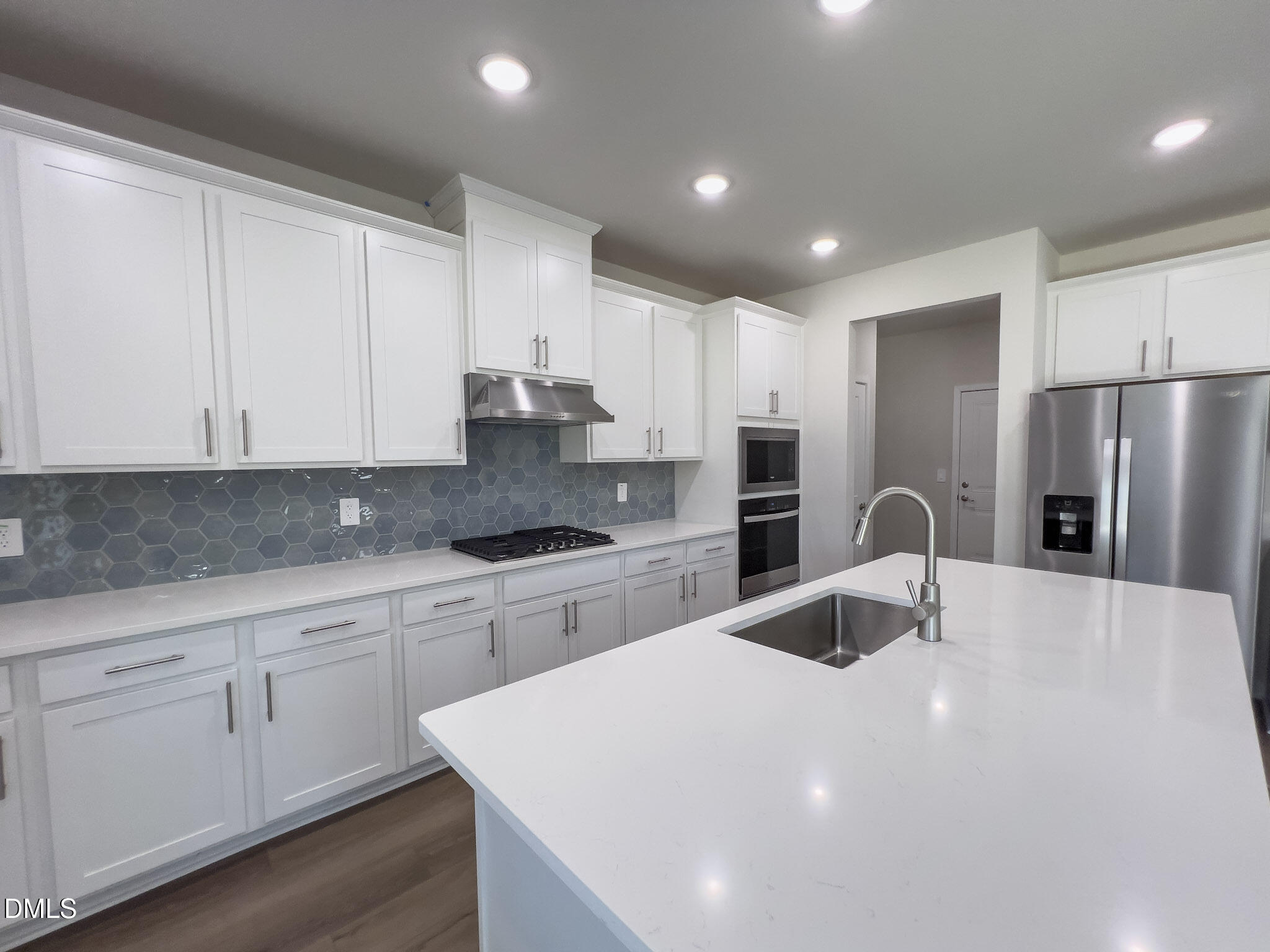 2101 Topsail Road Property Photo 7