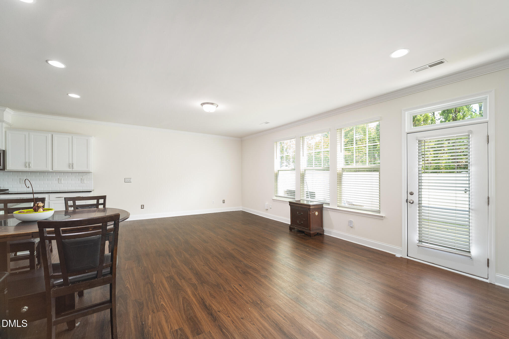1009 Brennan Green Court Property Photo 7