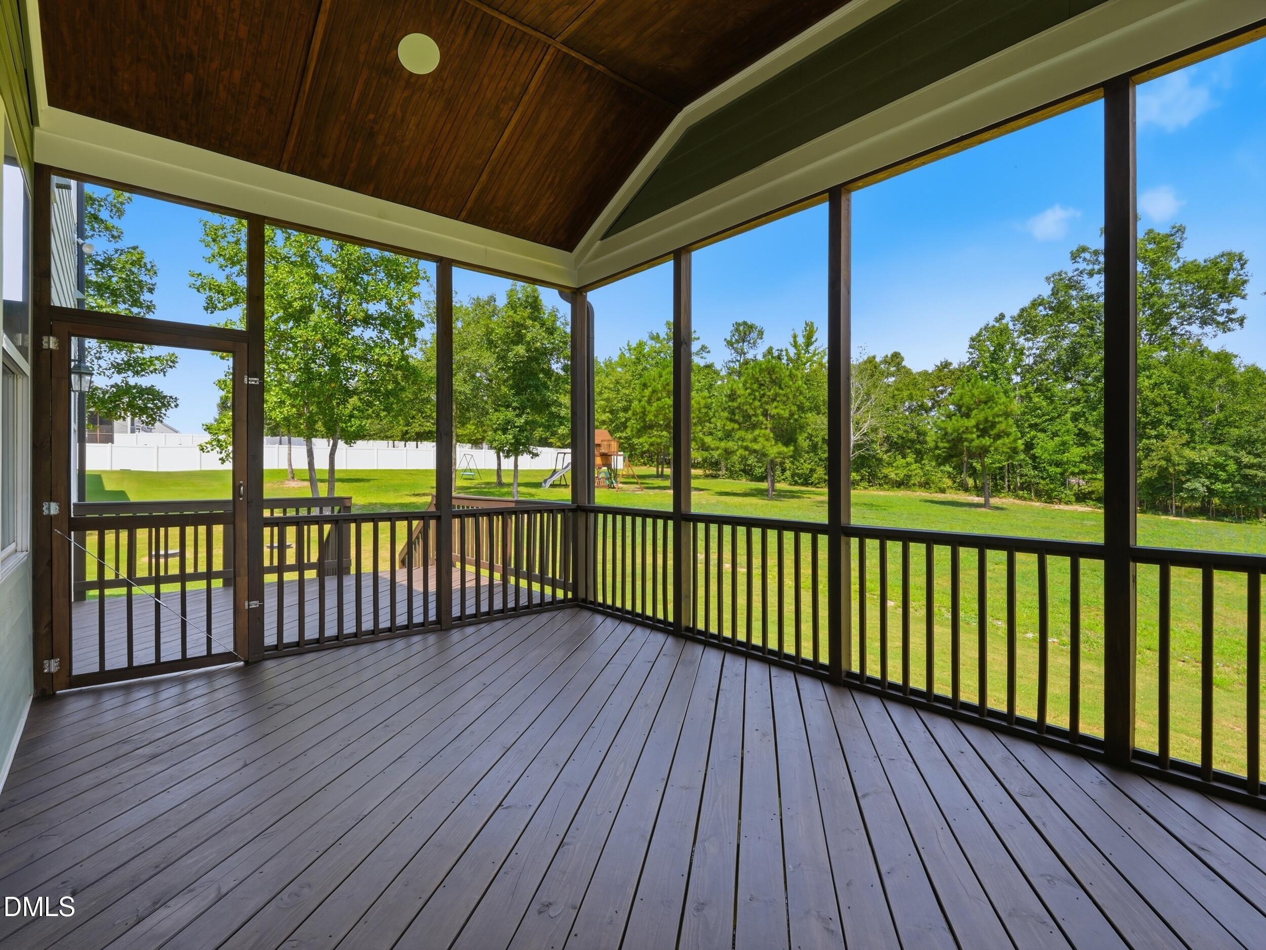 2804 Arrowsmith Drive Property Photo 36