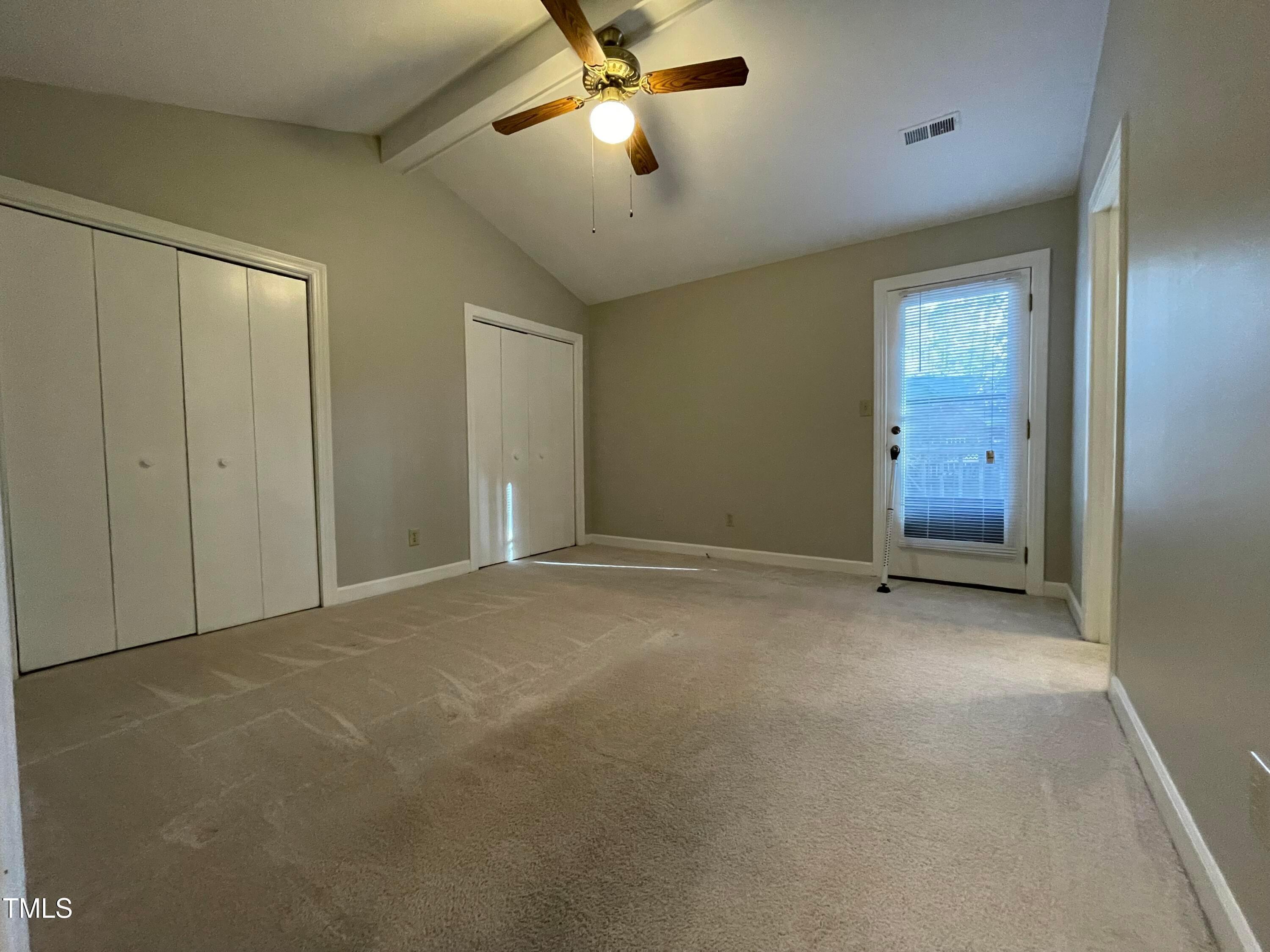 300 W Woodcroft Parkway 33b Property Photo 13