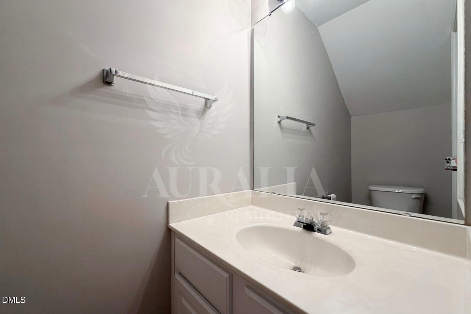 1707 Zachary Brook Lane Property Photo 10