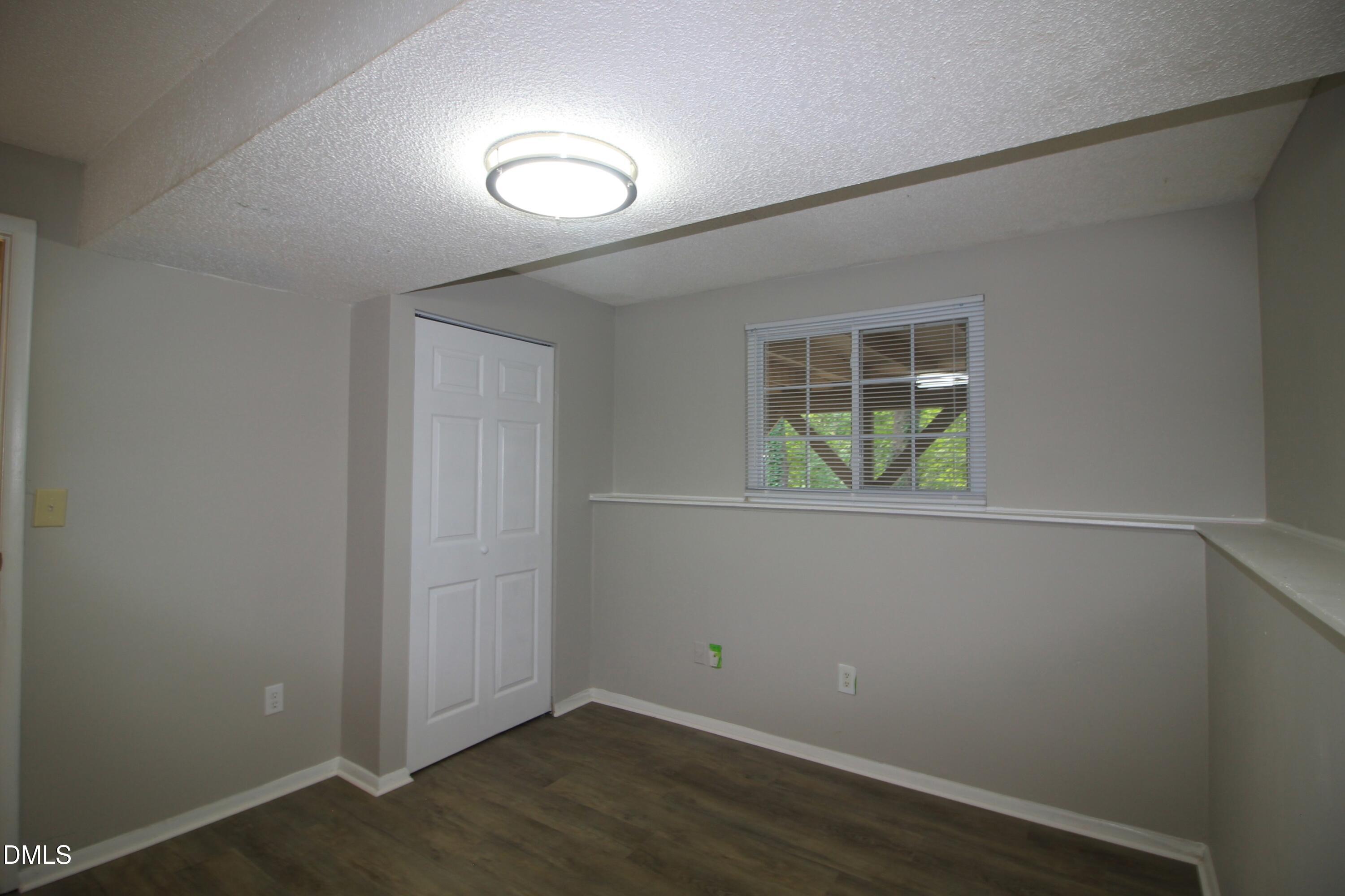 408 Drolmond Drive Property Photo 7