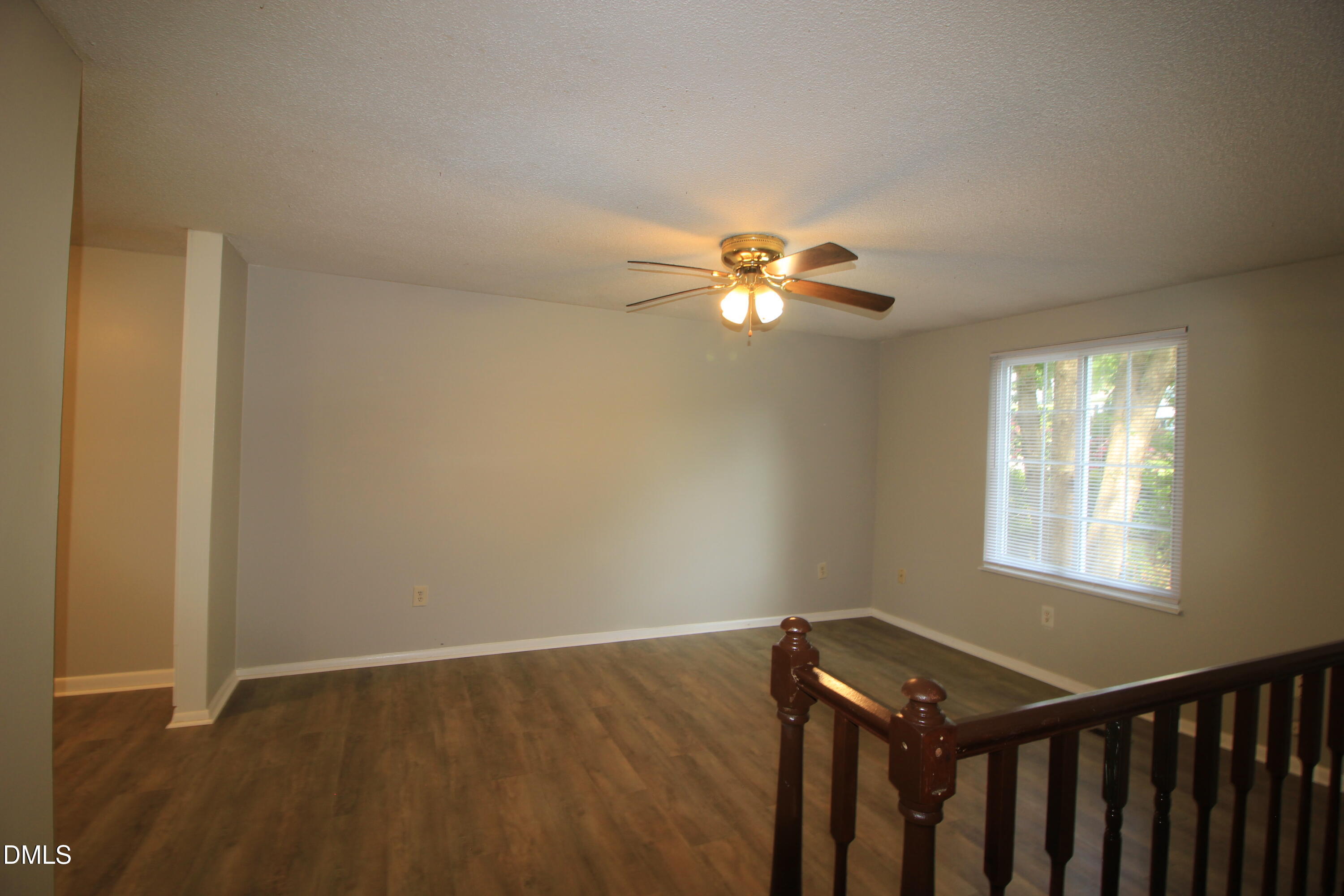 408 Drolmond Drive Property Photo 8