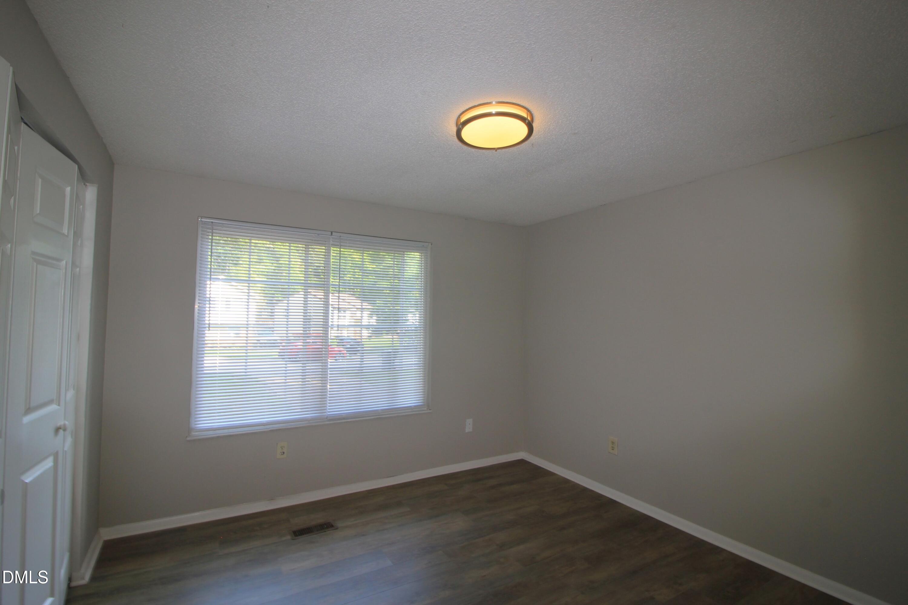 408 Drolmond Drive Property Photo 15