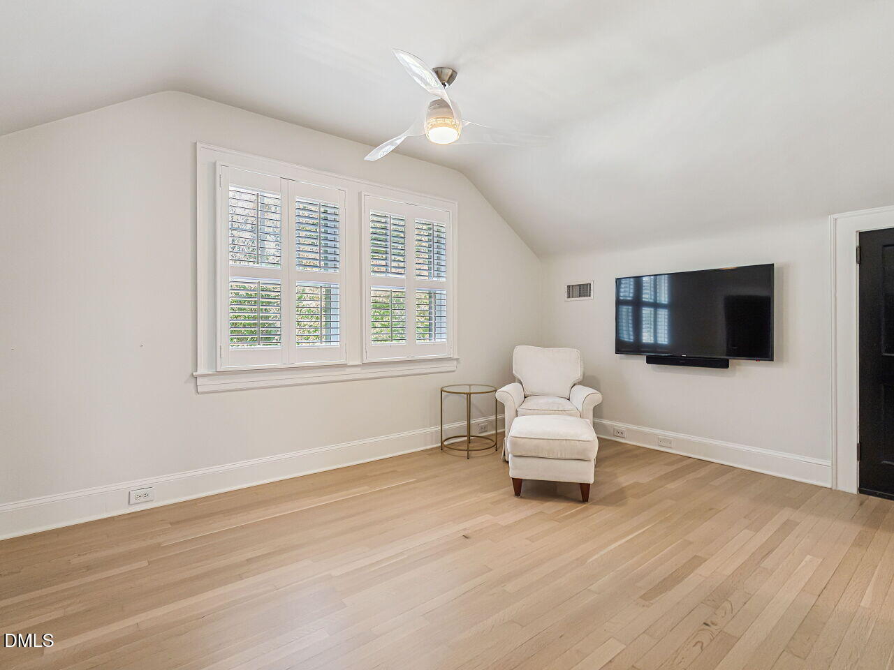 15 Henderson Street Property Photo 36