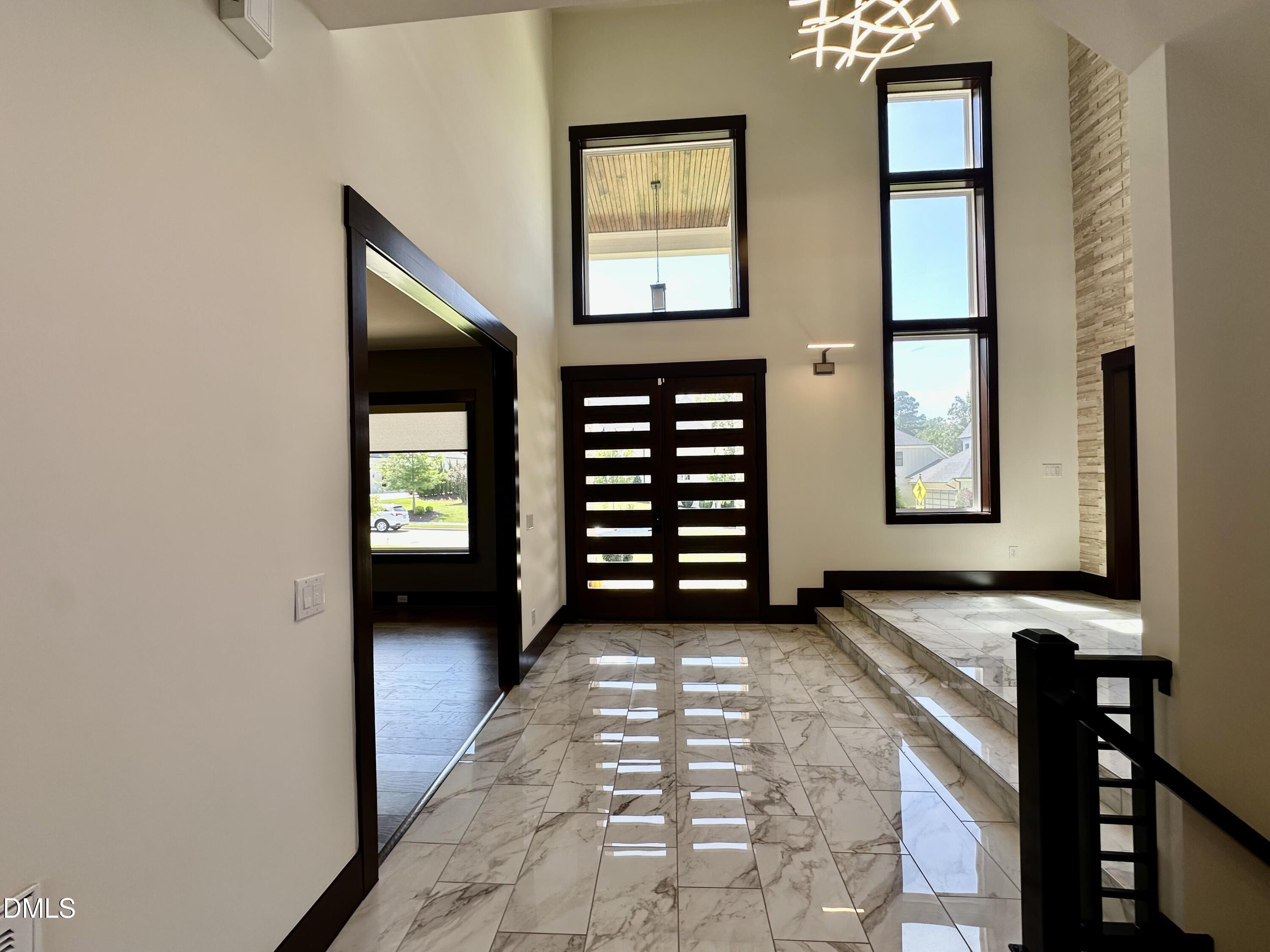 6540 Reserve Pine Drive Property Photo 4