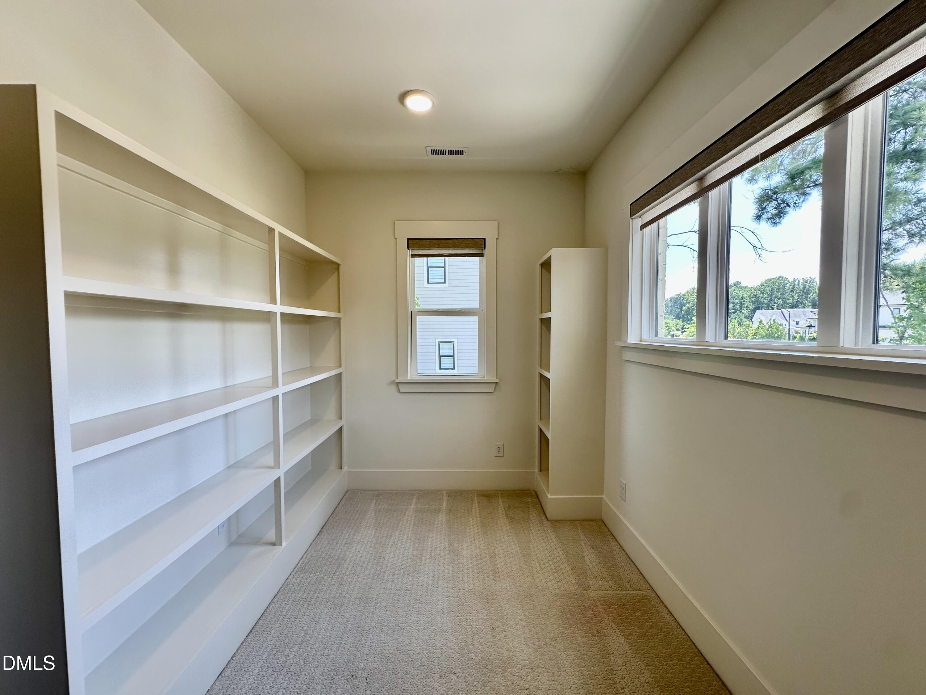 6540 Reserve Pine Drive Property Photo 37