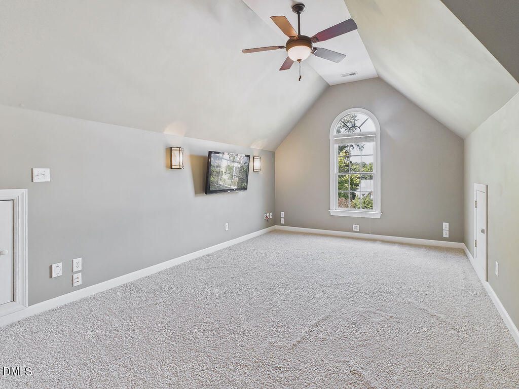 104 Carric Bend Court Property Photo 33