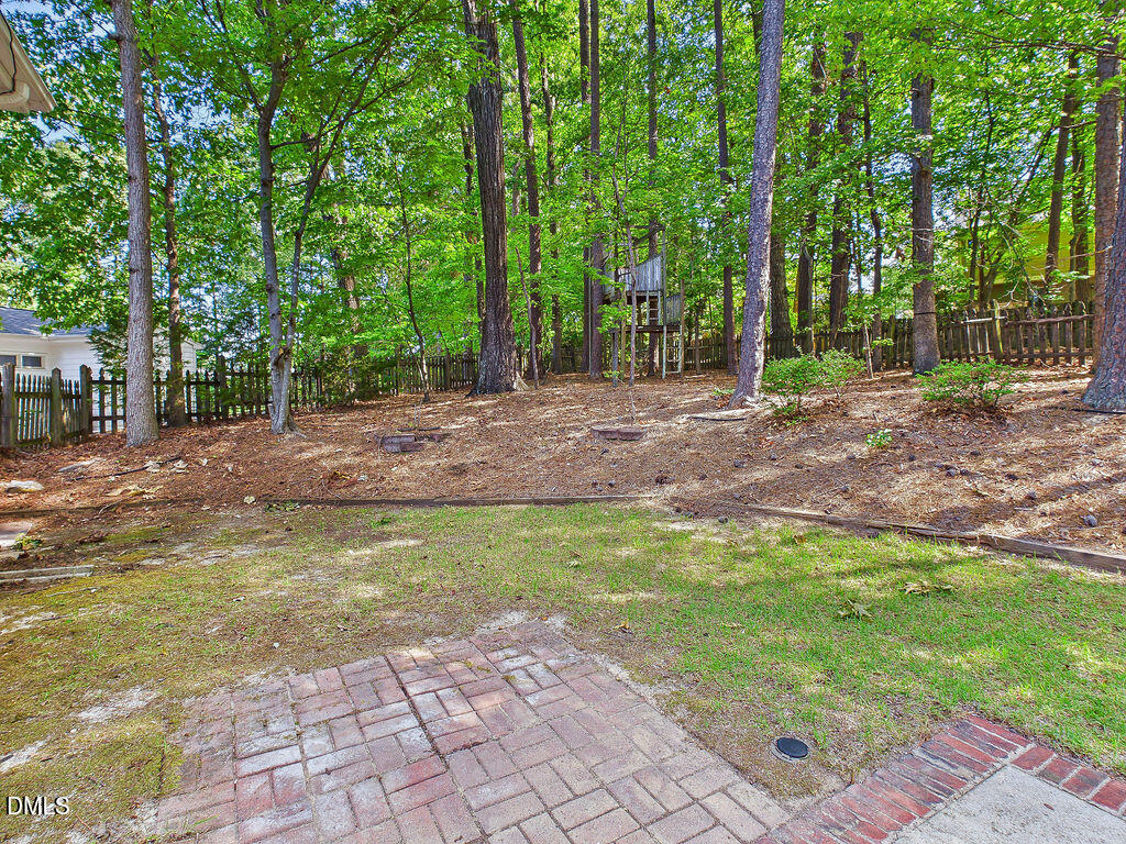 104 Carric Bend Court Property Photo 37