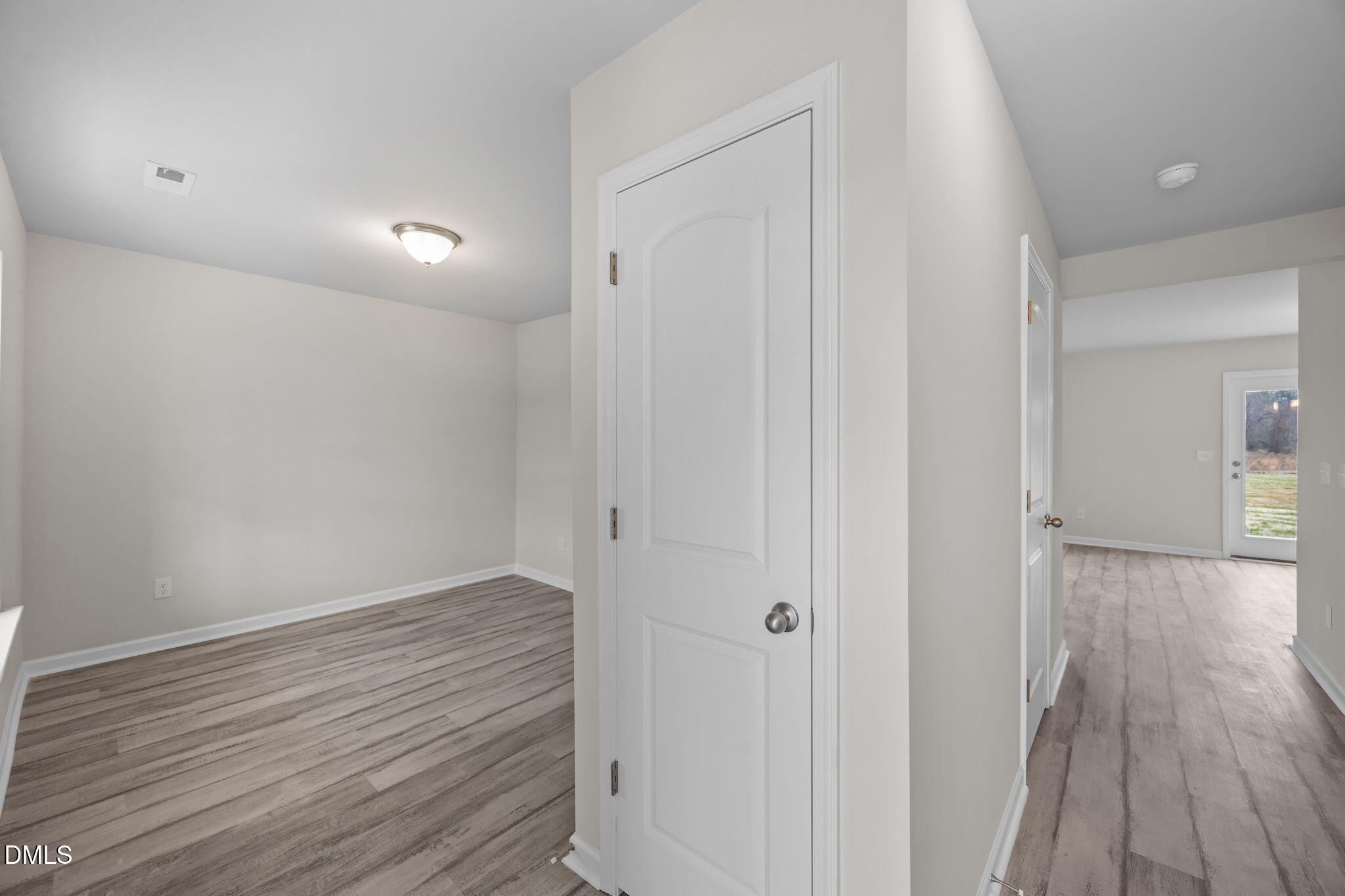 237 Slatestone Road Property Photo 6