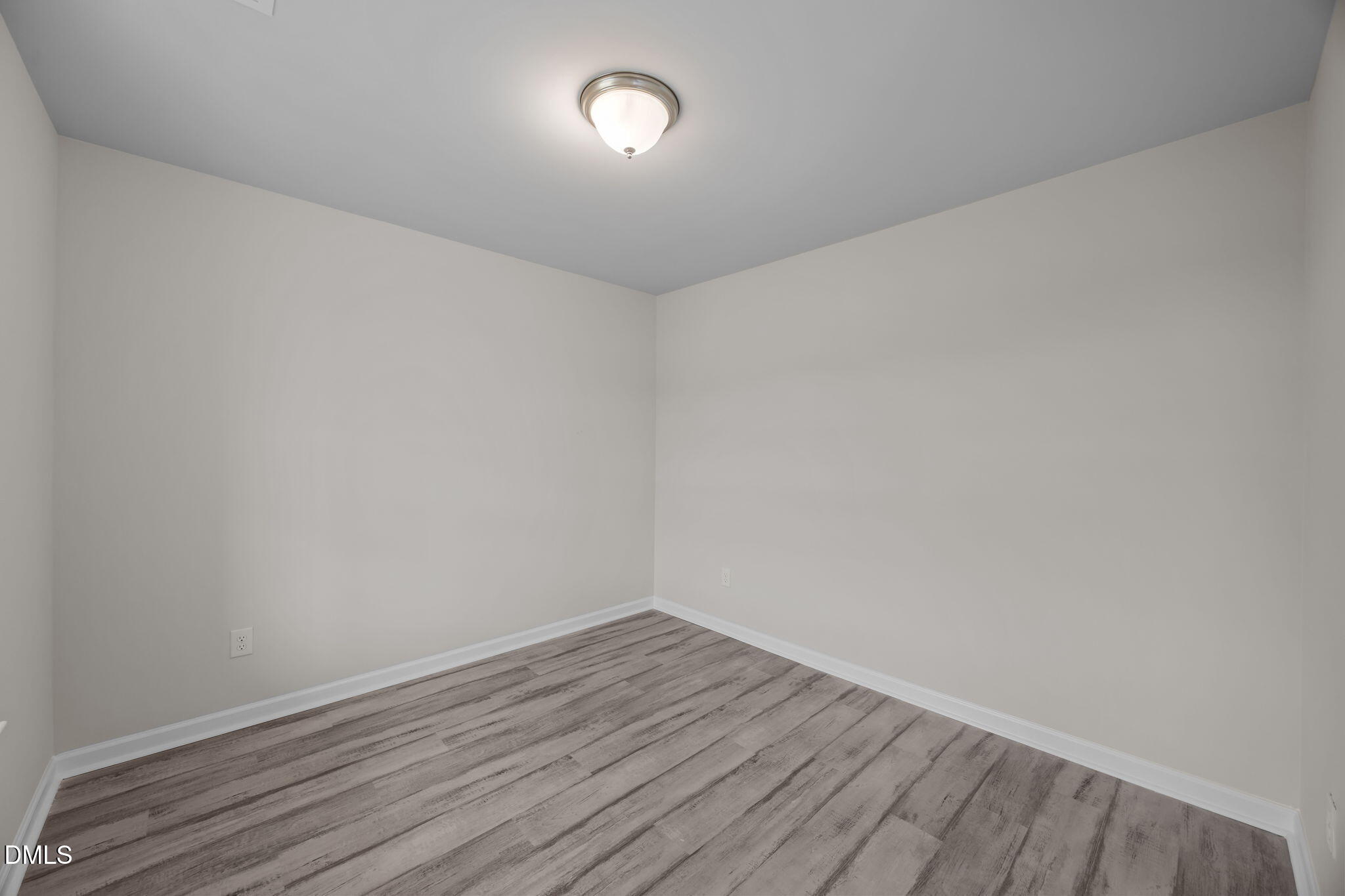 237 Slatestone Road Property Photo 7