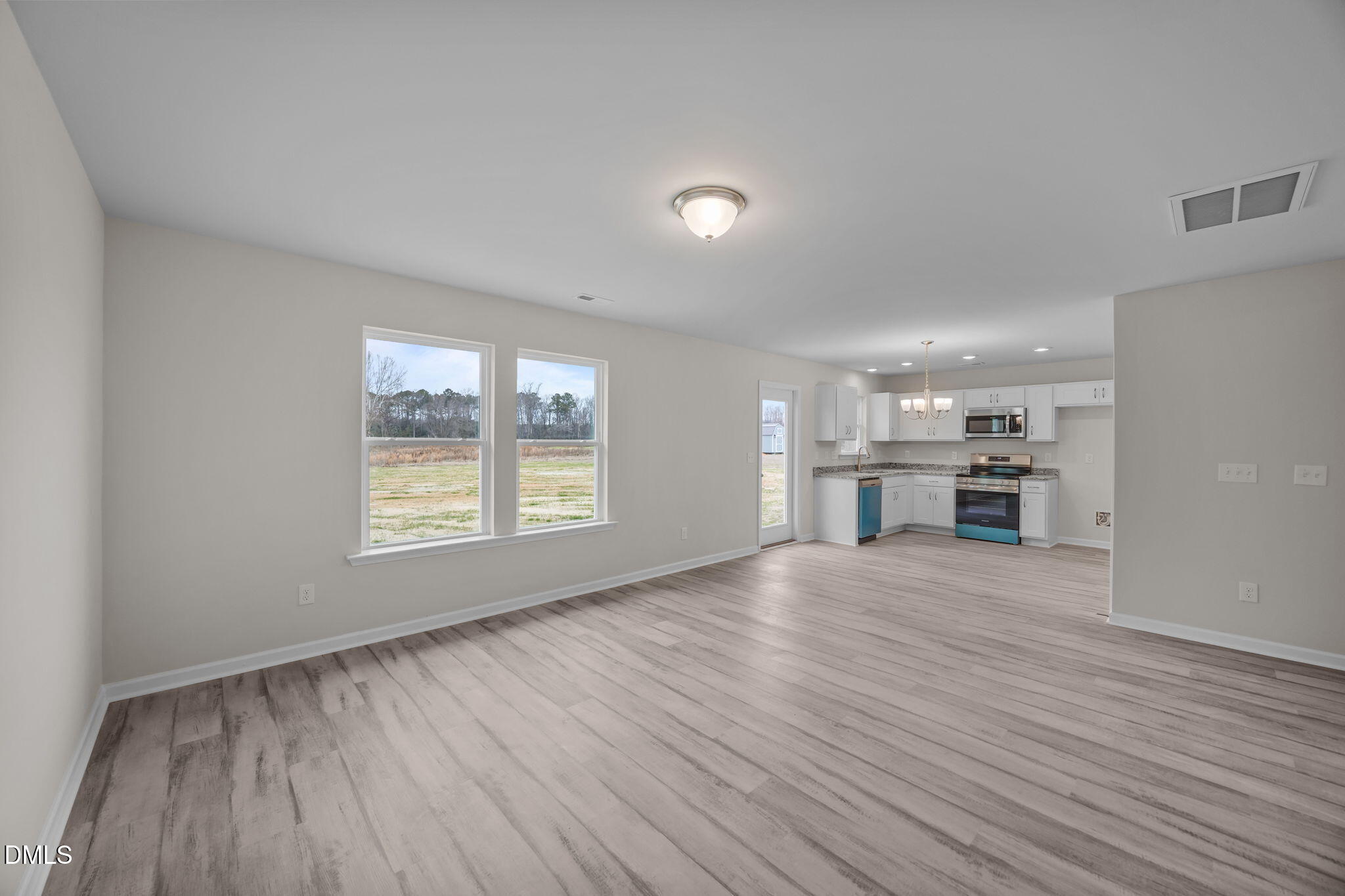 237 Slatestone Road Property Photo 16