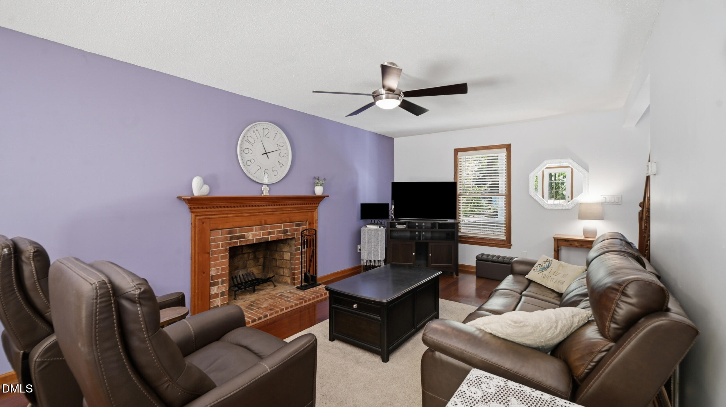 358 Amherst Creek Drive Property Photo 7