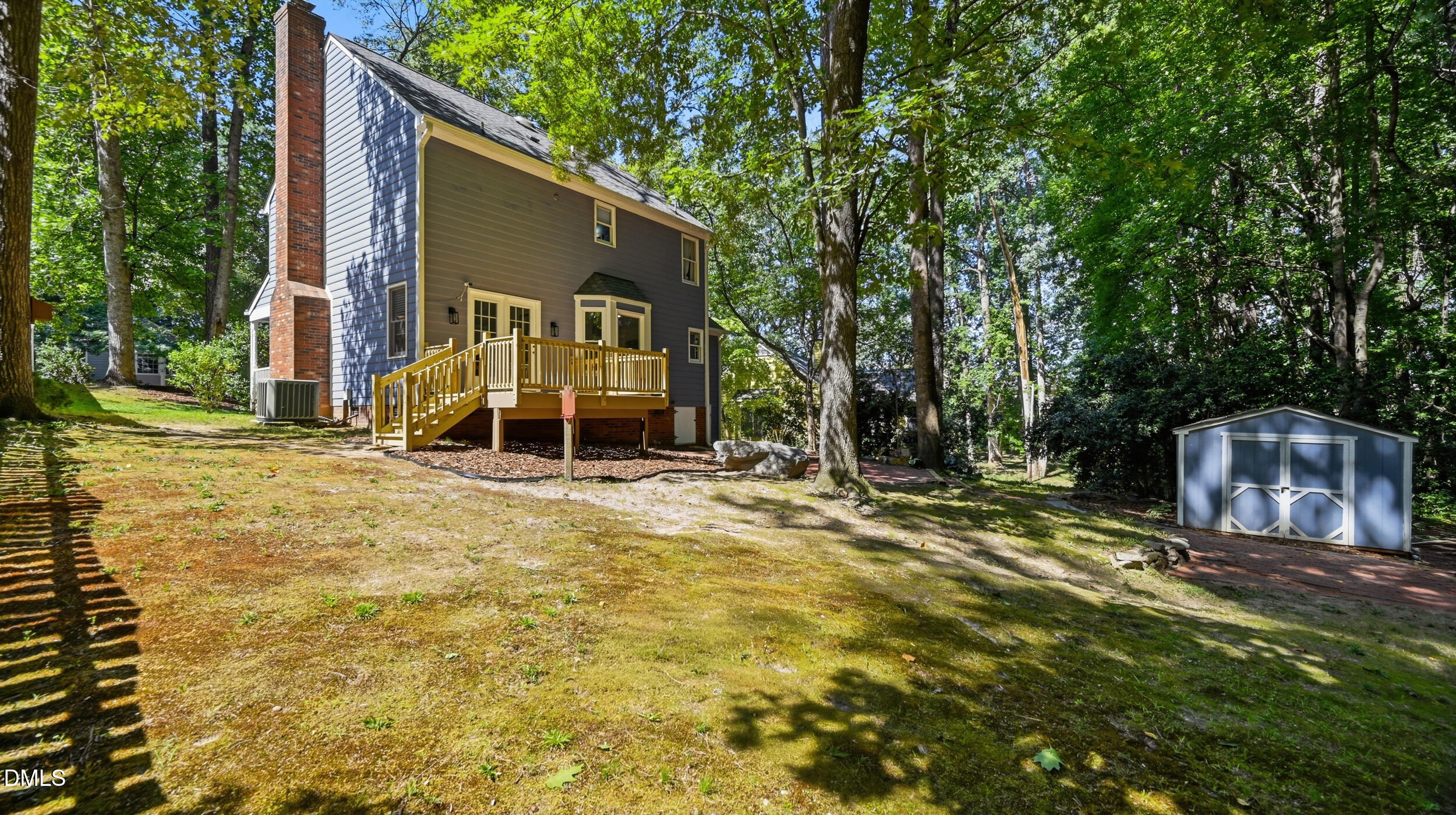 358 Amherst Creek Drive Property Photo 34