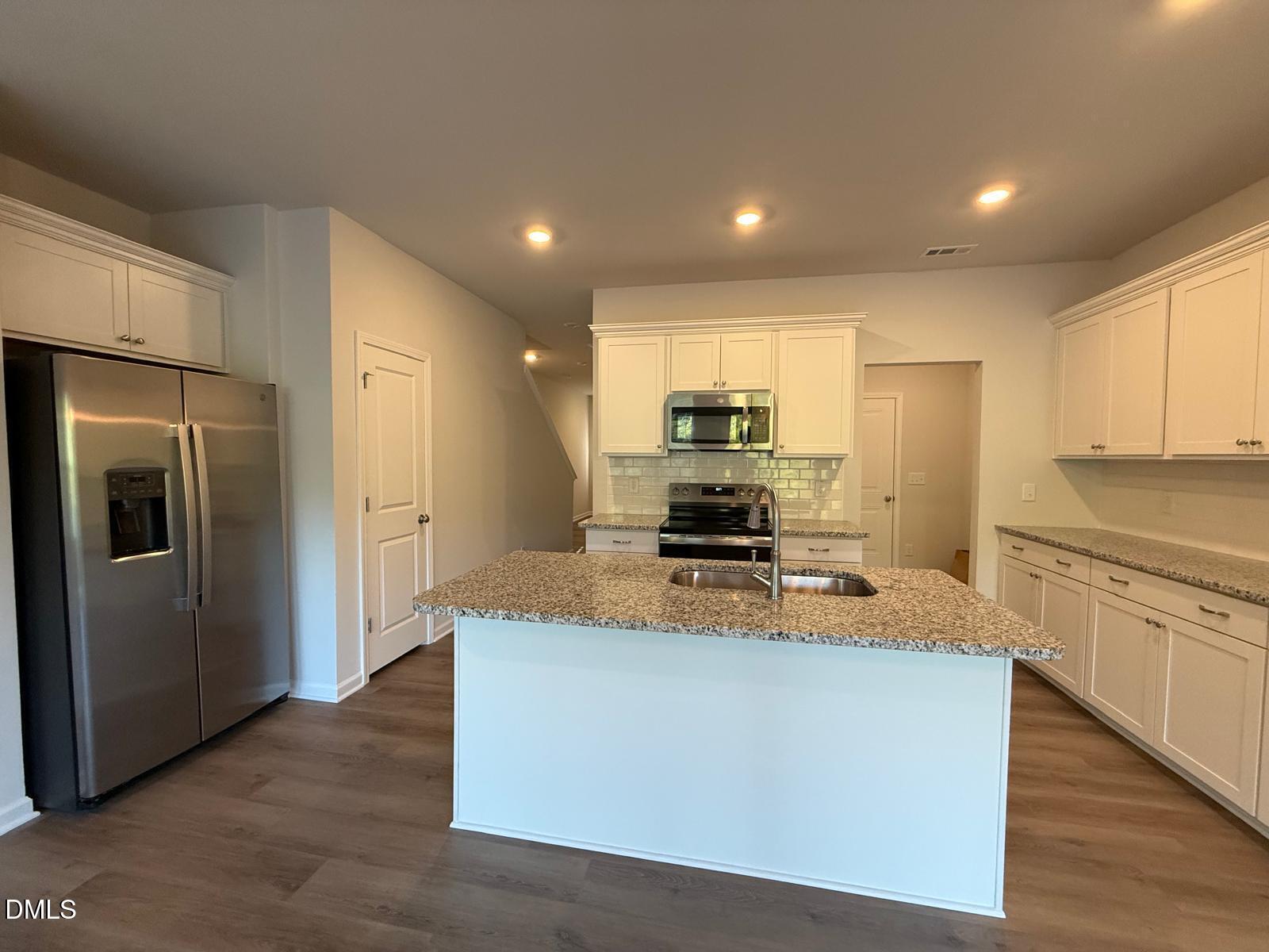 152 Fideaux Boulevard Property Photo 8