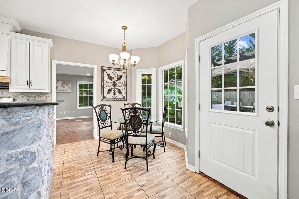 2516 Deanwood Drive Property Photo 11